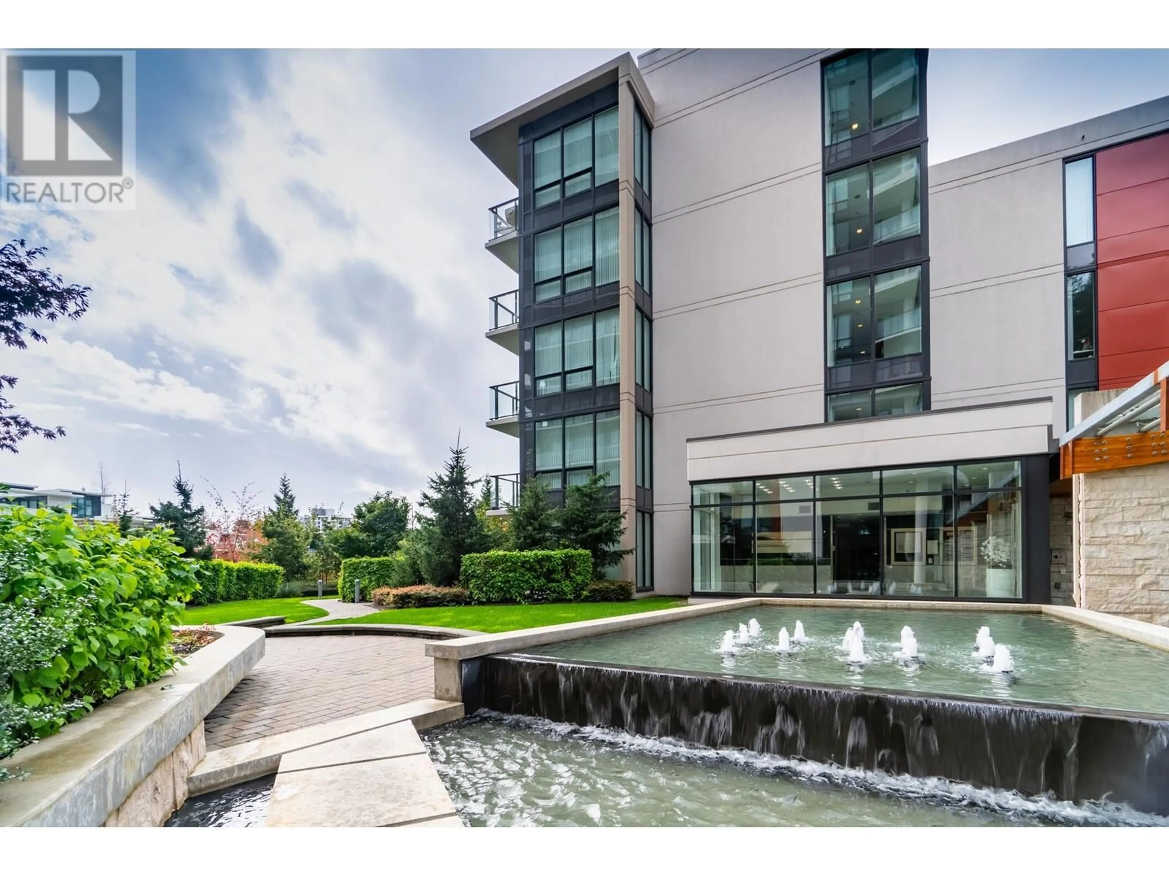 Indoor foyer for 210 - 5638 BIRNEY AVENUE, Vancouver British Columbia V6S0H8
