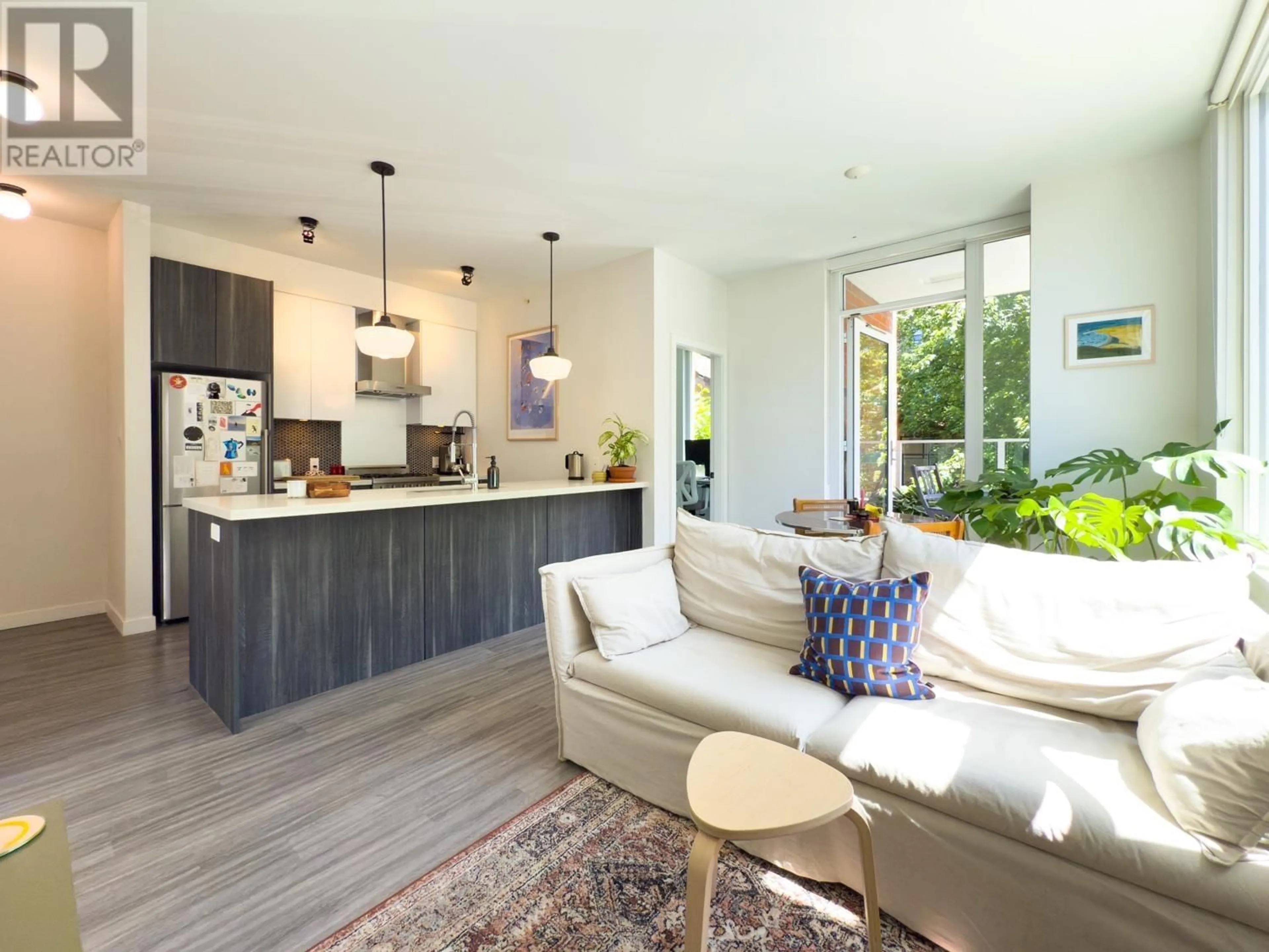 Open concept kitchen, unknown for 208 - 311 6TH AVENUE, Vancouver British Columbia V5T1J9