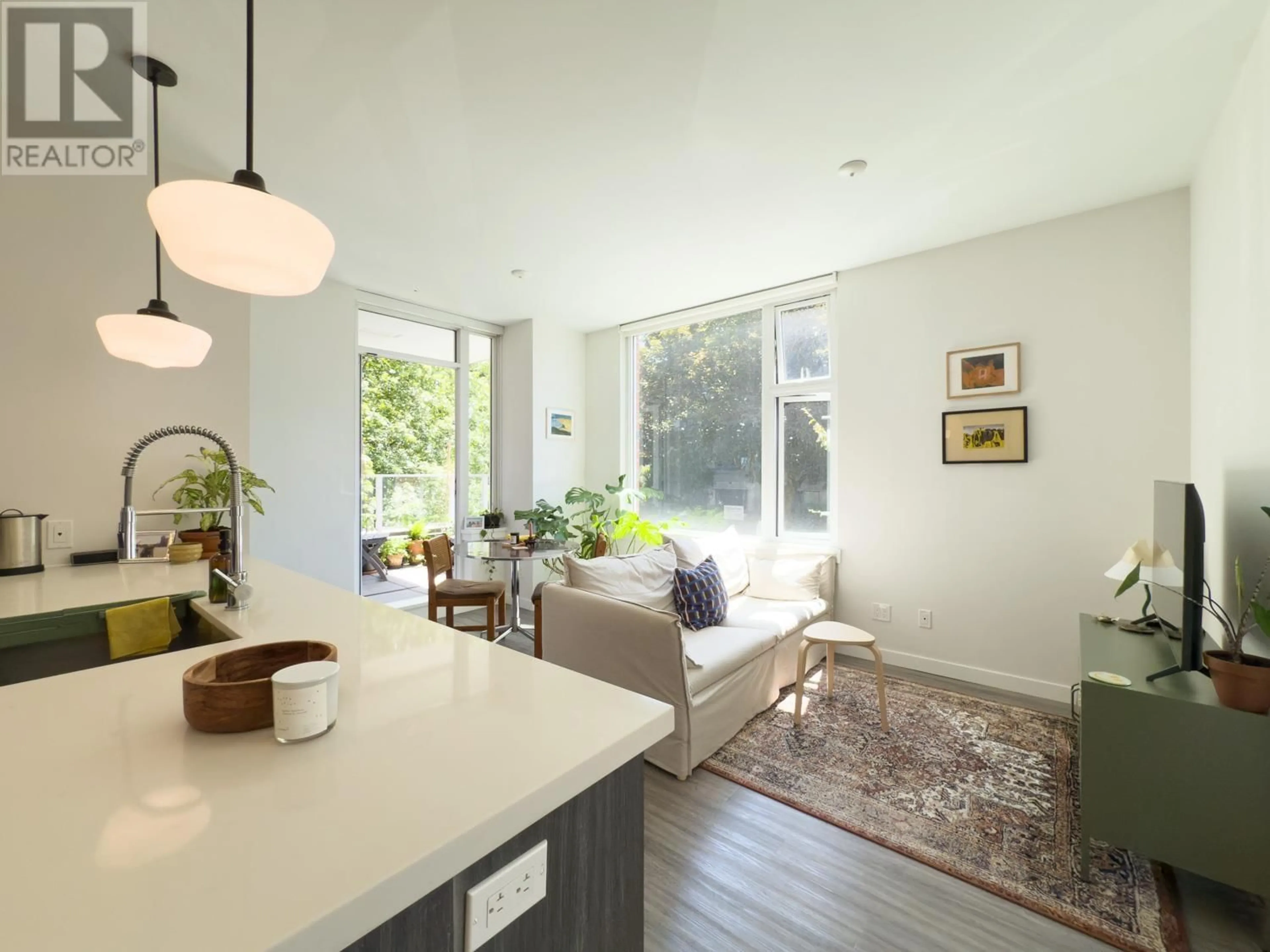 Open concept kitchen, unknown for 208 - 311 6TH AVENUE, Vancouver British Columbia V5T1J9