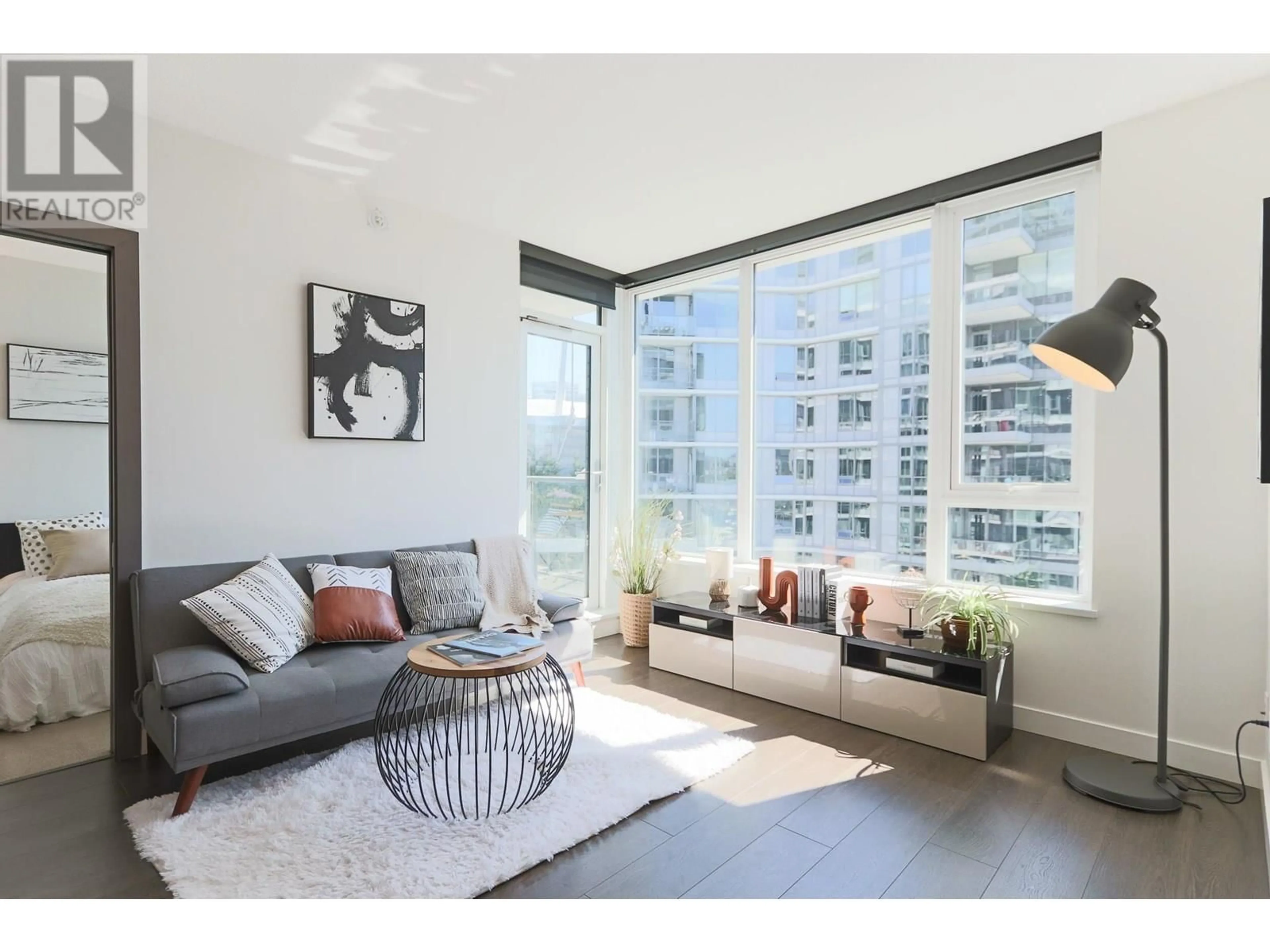 Living room with furniture, unknown for 1507 - 68 SMITHE STREET, Vancouver British Columbia V6B0P4