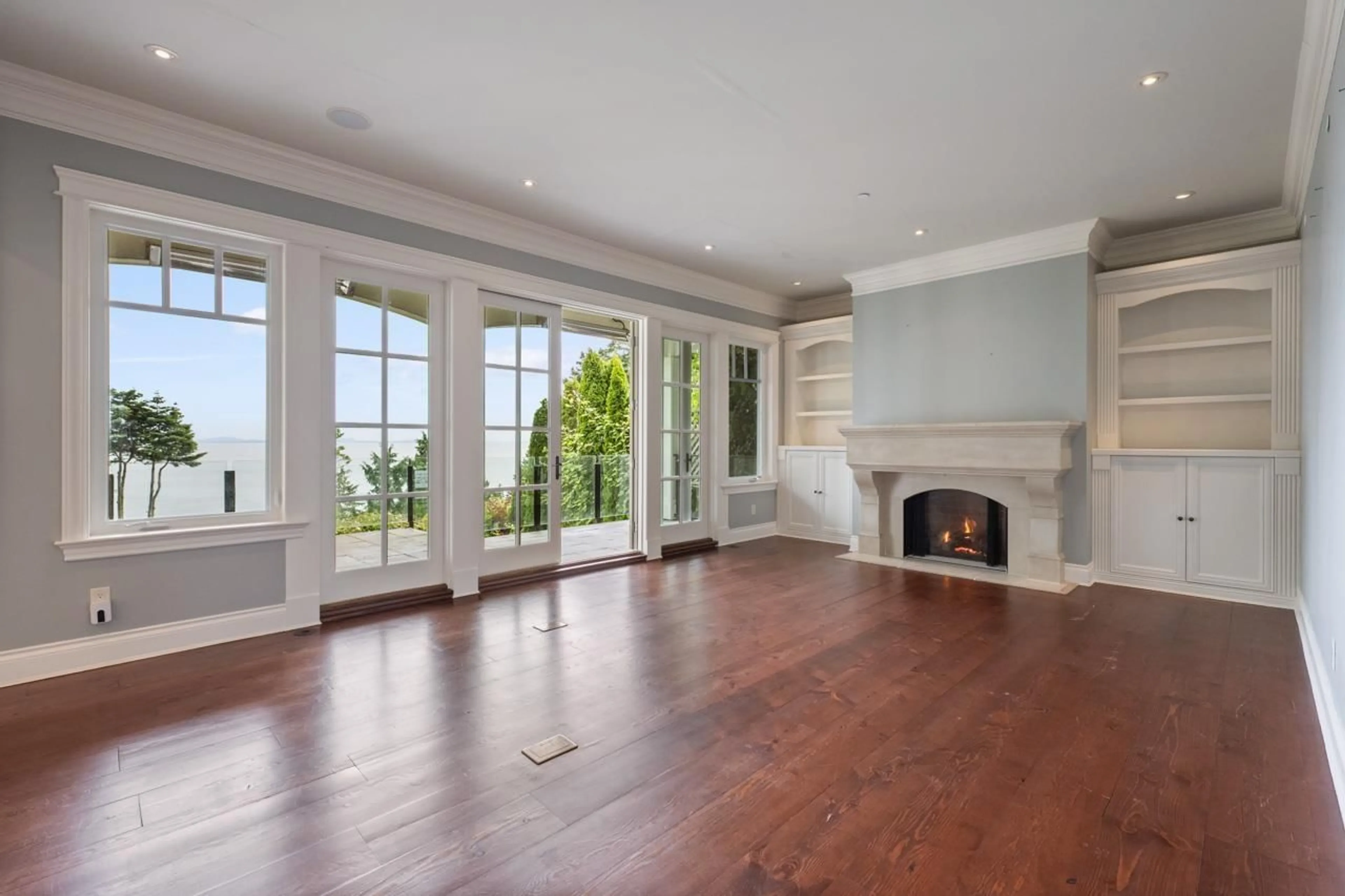 Unknown for 13922 TERRY, White Rock British Columbia V4B1A2