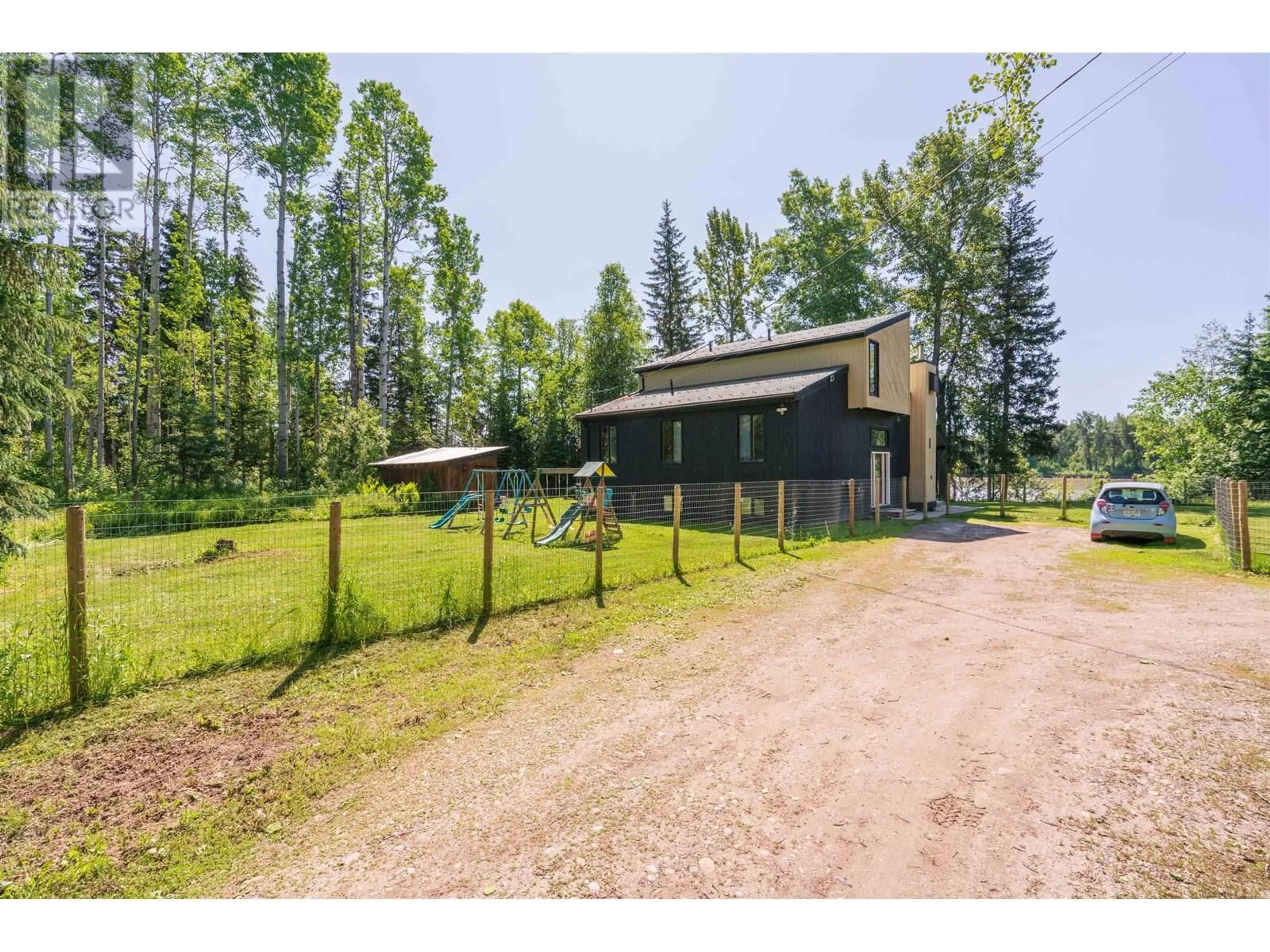 A pic from outside/outdoor area/front of a property/back of a property/a pic from drone, unknown for 4294 HANET ROAD, Prince George British Columbia V2K5S1