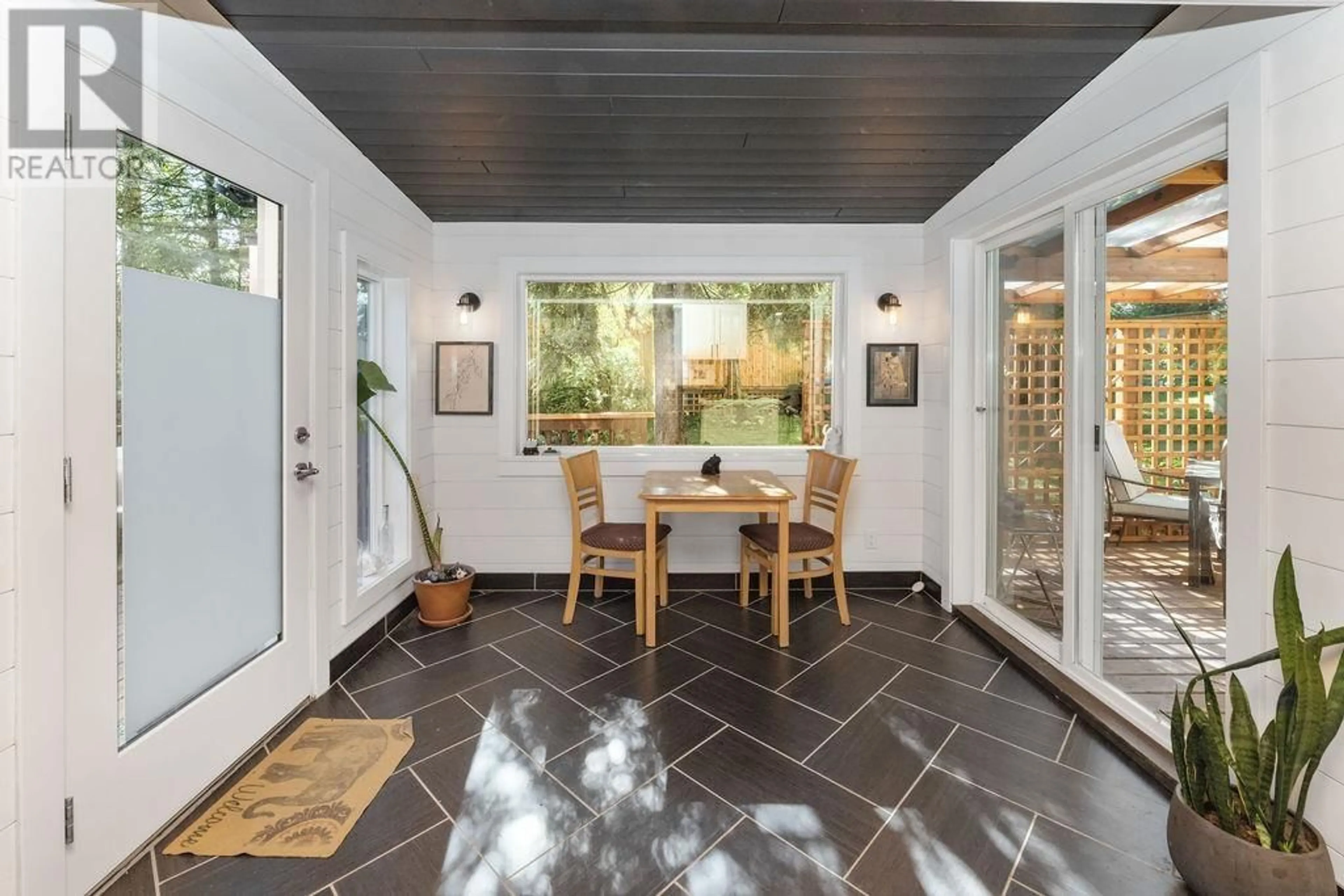Patio, street for 13 - 1416 NORTH ROAD, Gibsons British Columbia V0N1V1