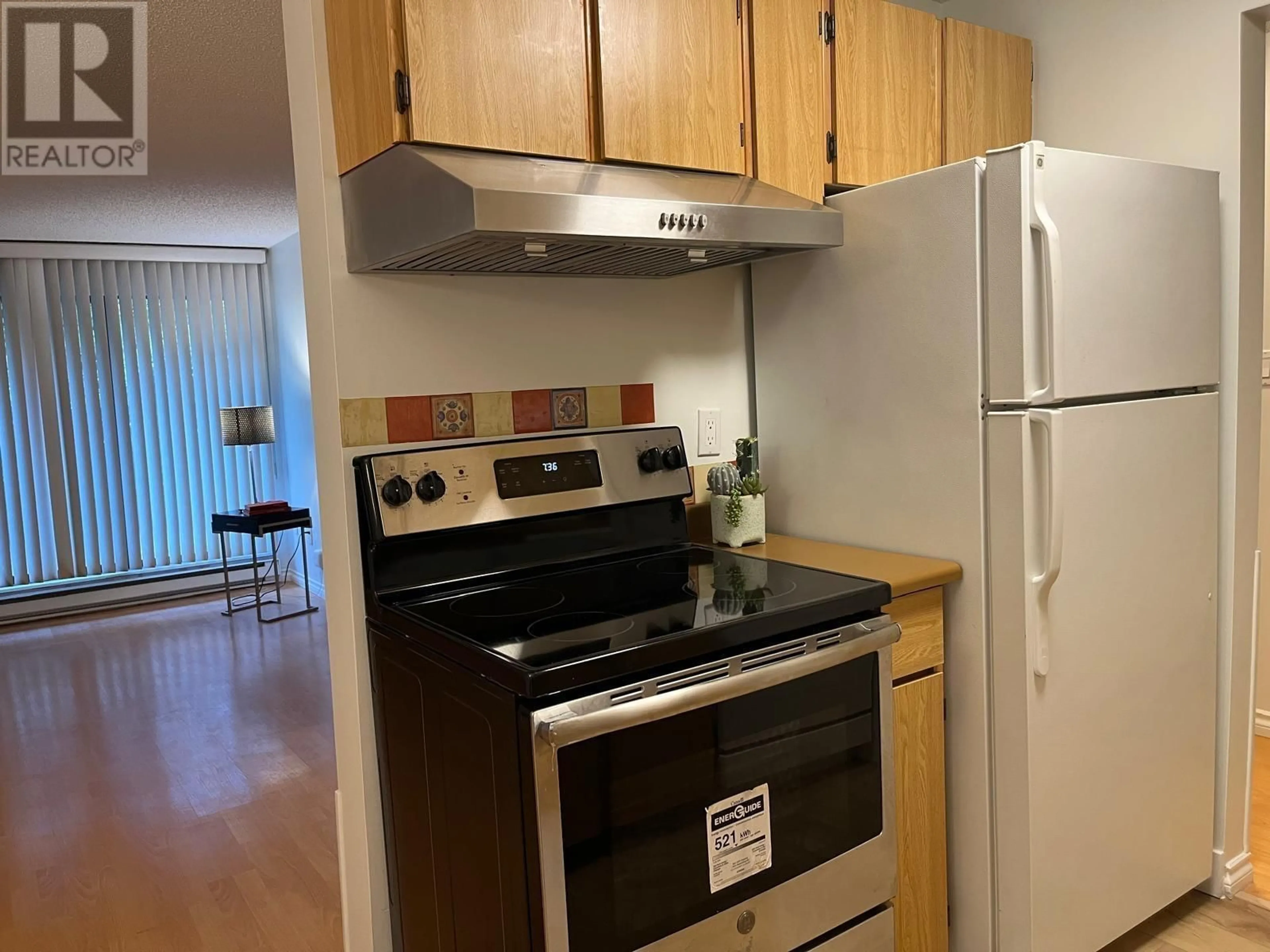 Standard kitchen, wood/laminate floor for 145 - 7293 MOFFATT ROAD, Richmond British Columbia V6Y1X9