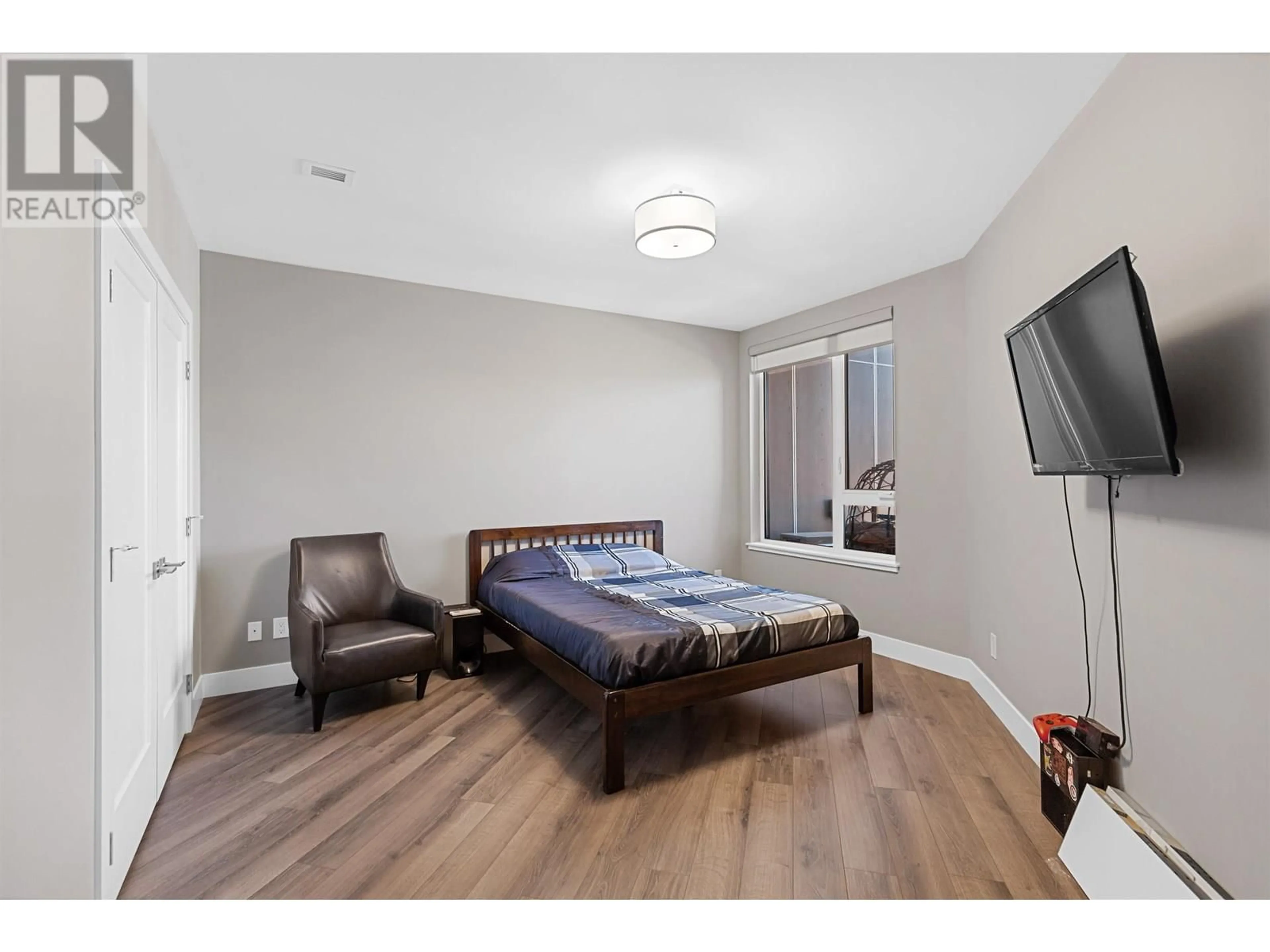 A pic of a room for 406 - 1087 6TH AVENUE, Prince George British Columbia V2L0E5