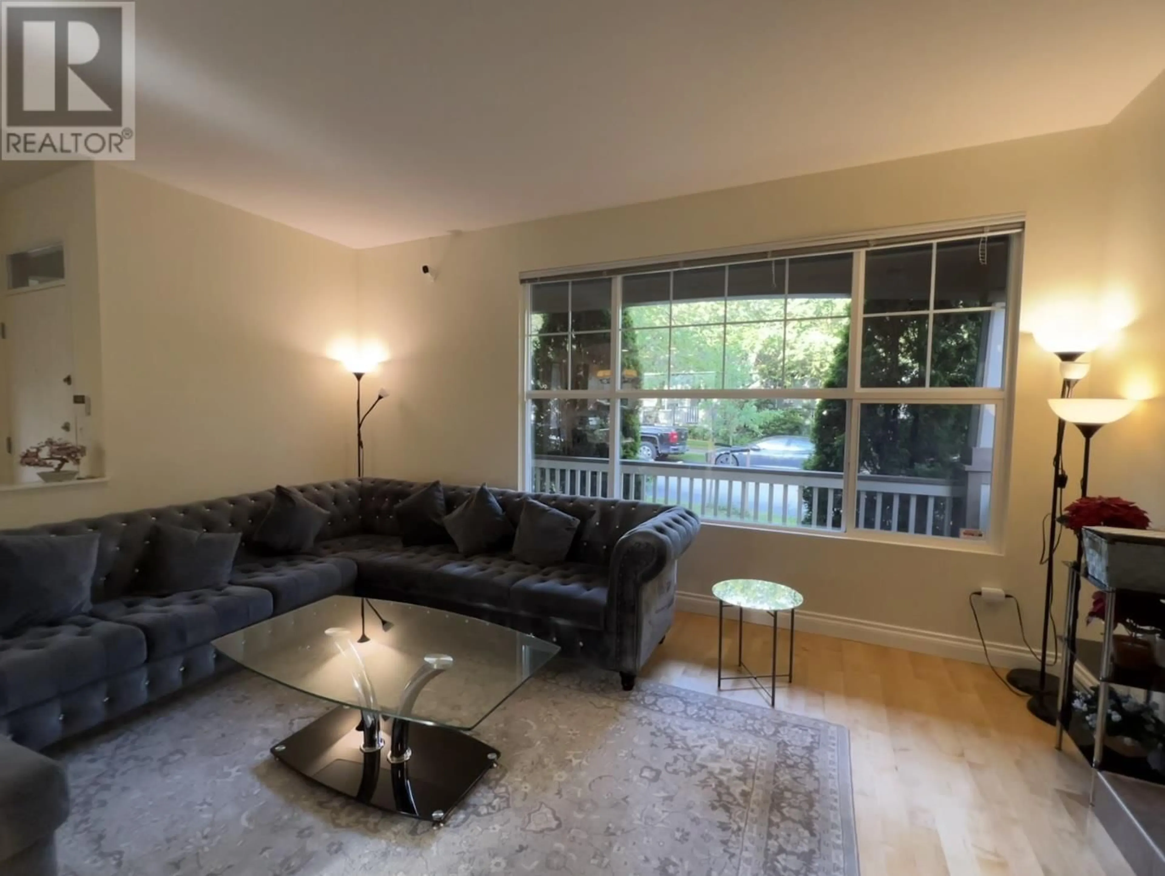 Living room with furniture, unknown for 10287 243 STREET, Maple Ridge British Columbia V2W1Y2