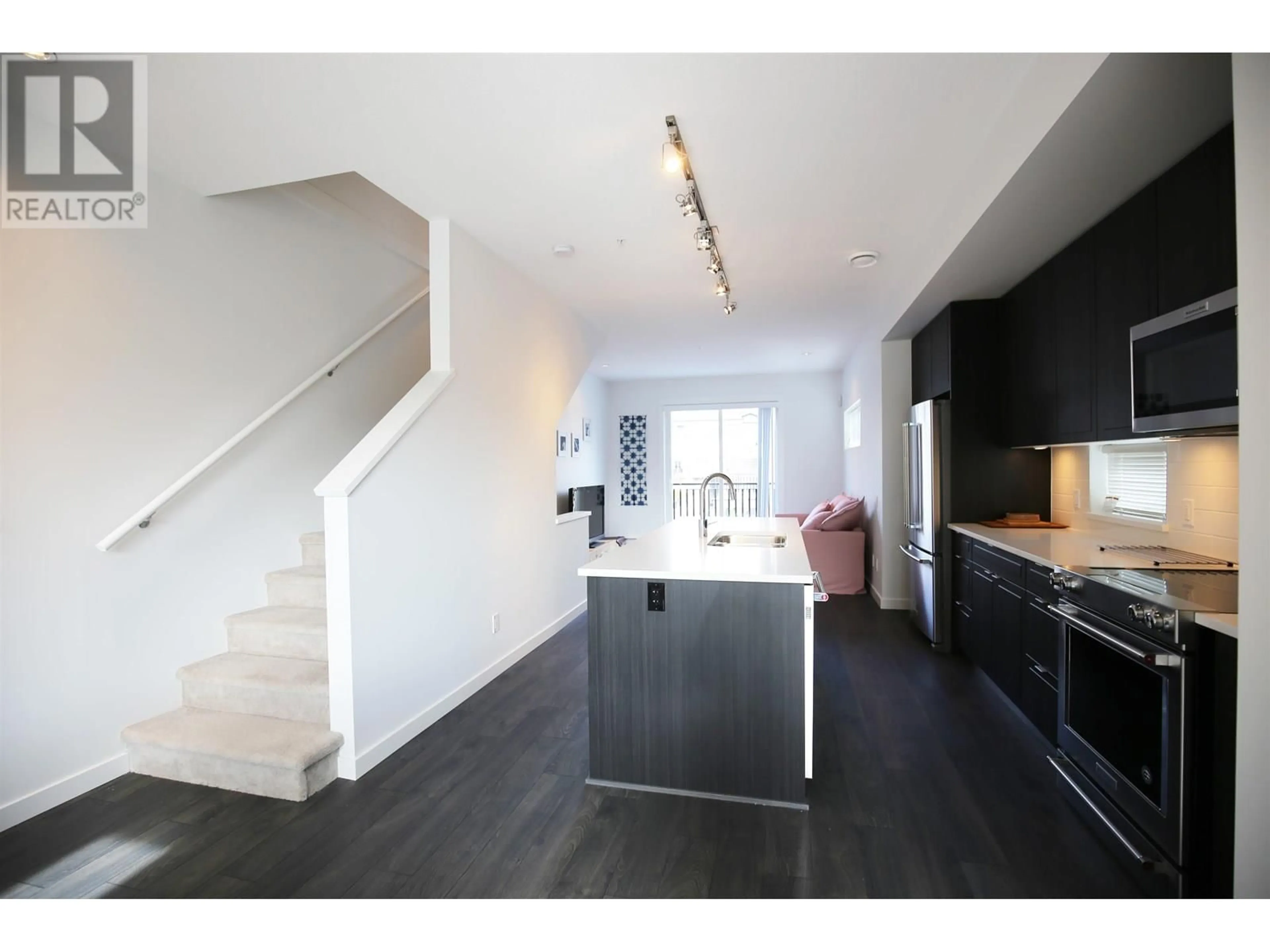 Open concept kitchen, unknown for 1 - 2371 RANGER LANE, Port Coquitlam British Columbia V3B0N6