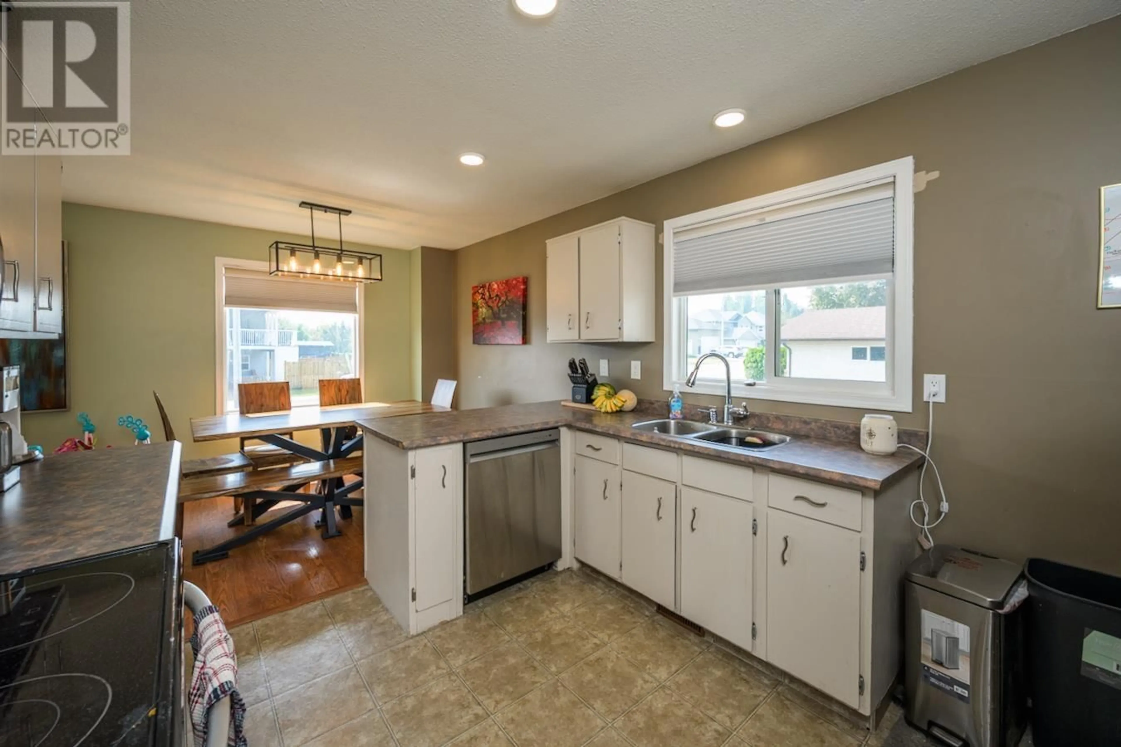 Open concept kitchen, unknown for 4167 PRUDENTE ROAD, Prince George British Columbia V2N5K3
