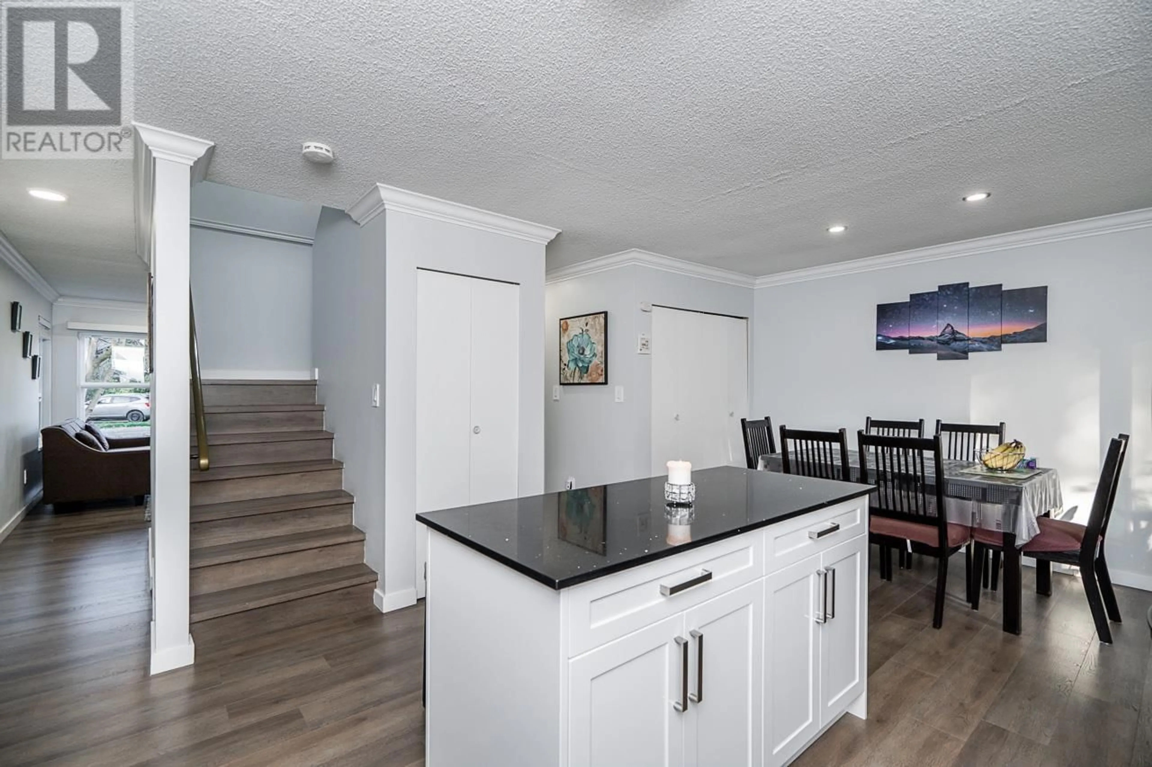 Open concept kitchen, unknown for 1648 ST. ALBERT AVENUE, Port Coquitlam British Columbia V3B5E7