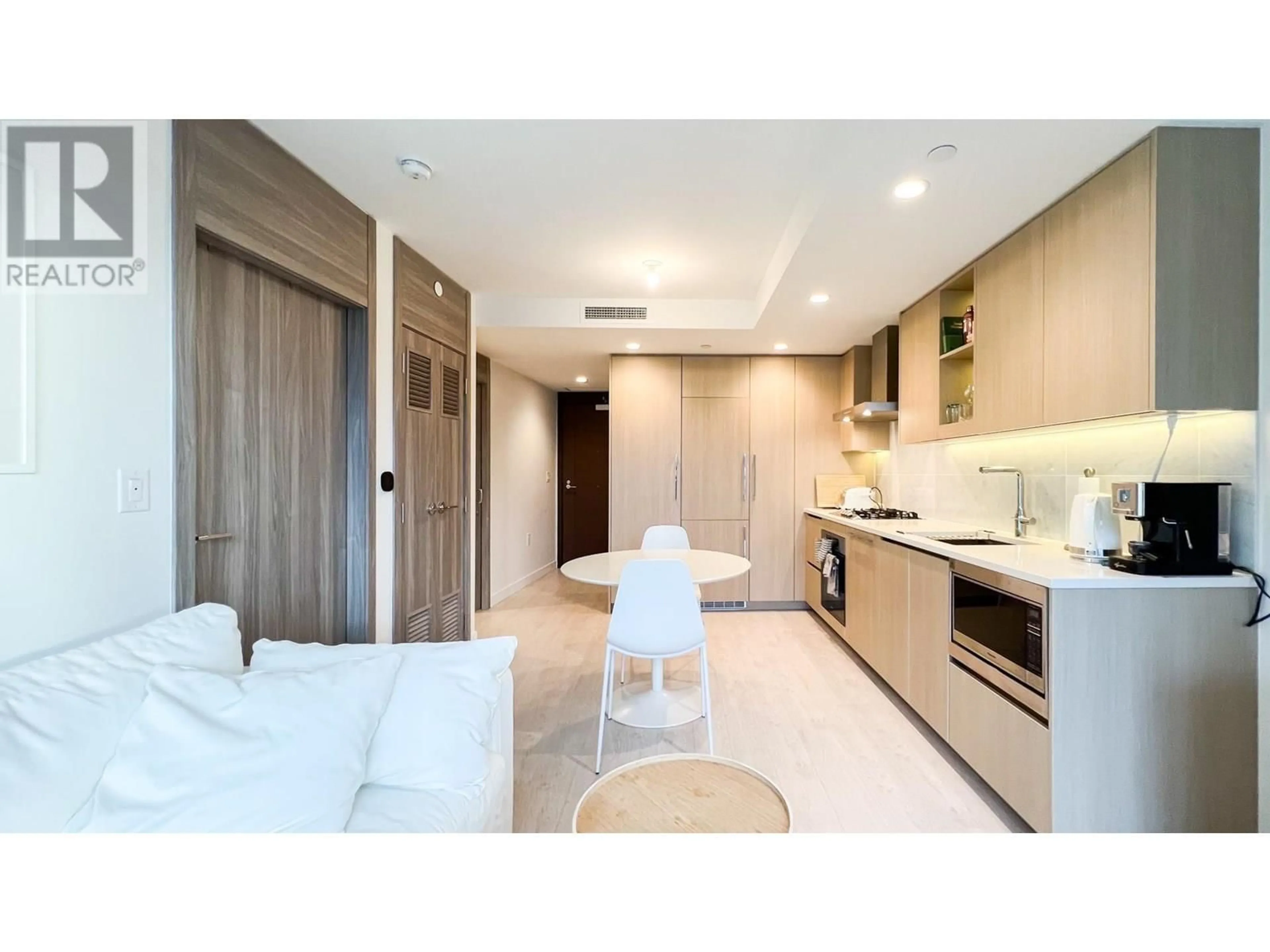 Open concept kitchen, unknown for 904 - 1768 COOK STREET, Vancouver British Columbia V5Y0N3