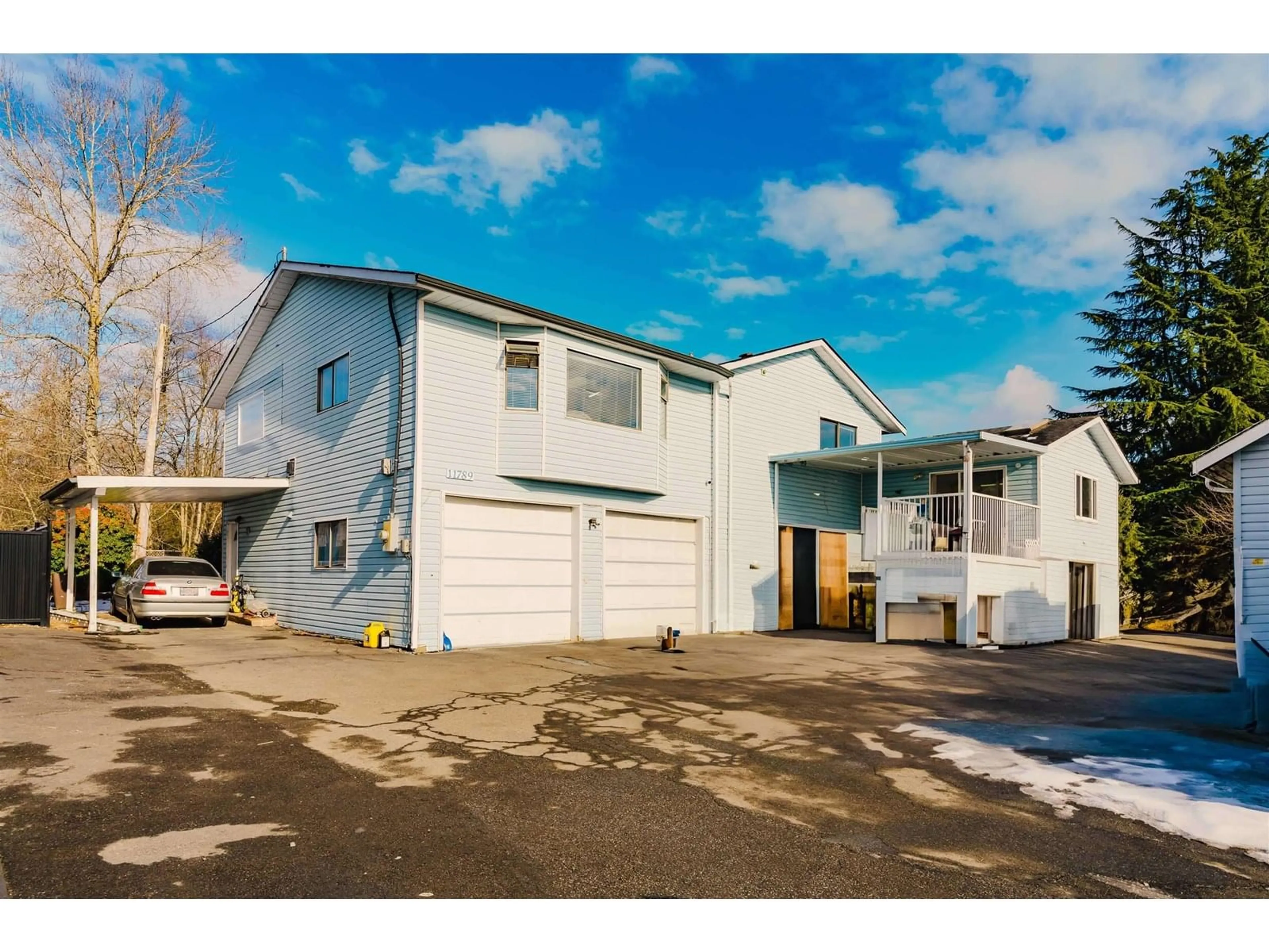 Indoor garage for 11789 86, Delta British Columbia V4C2X5