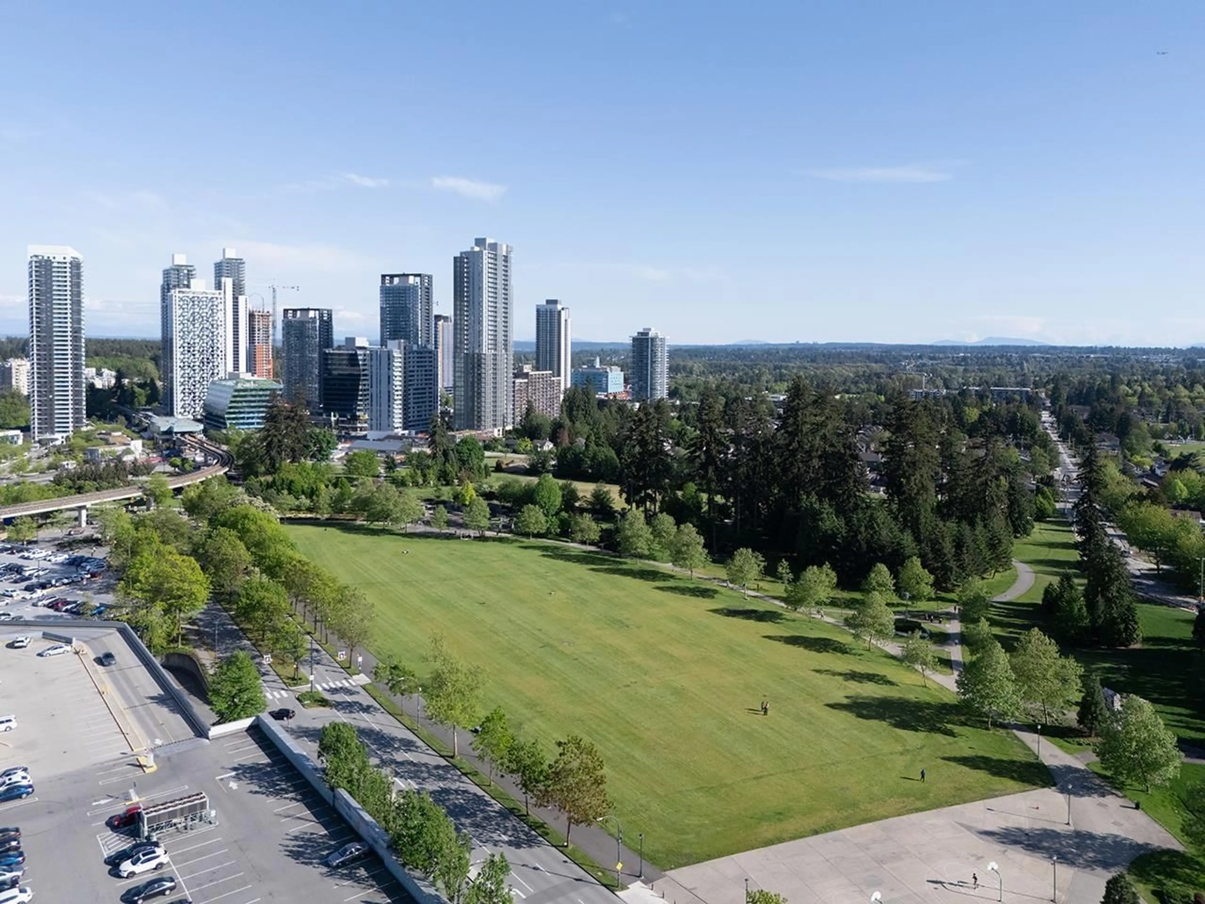 A pic from outside/outdoor area/front of a property/back of a property/a pic from drone, city buildings view from balcony for TH2 - 13387 OLD YALE, Surrey British Columbia V3T0V6