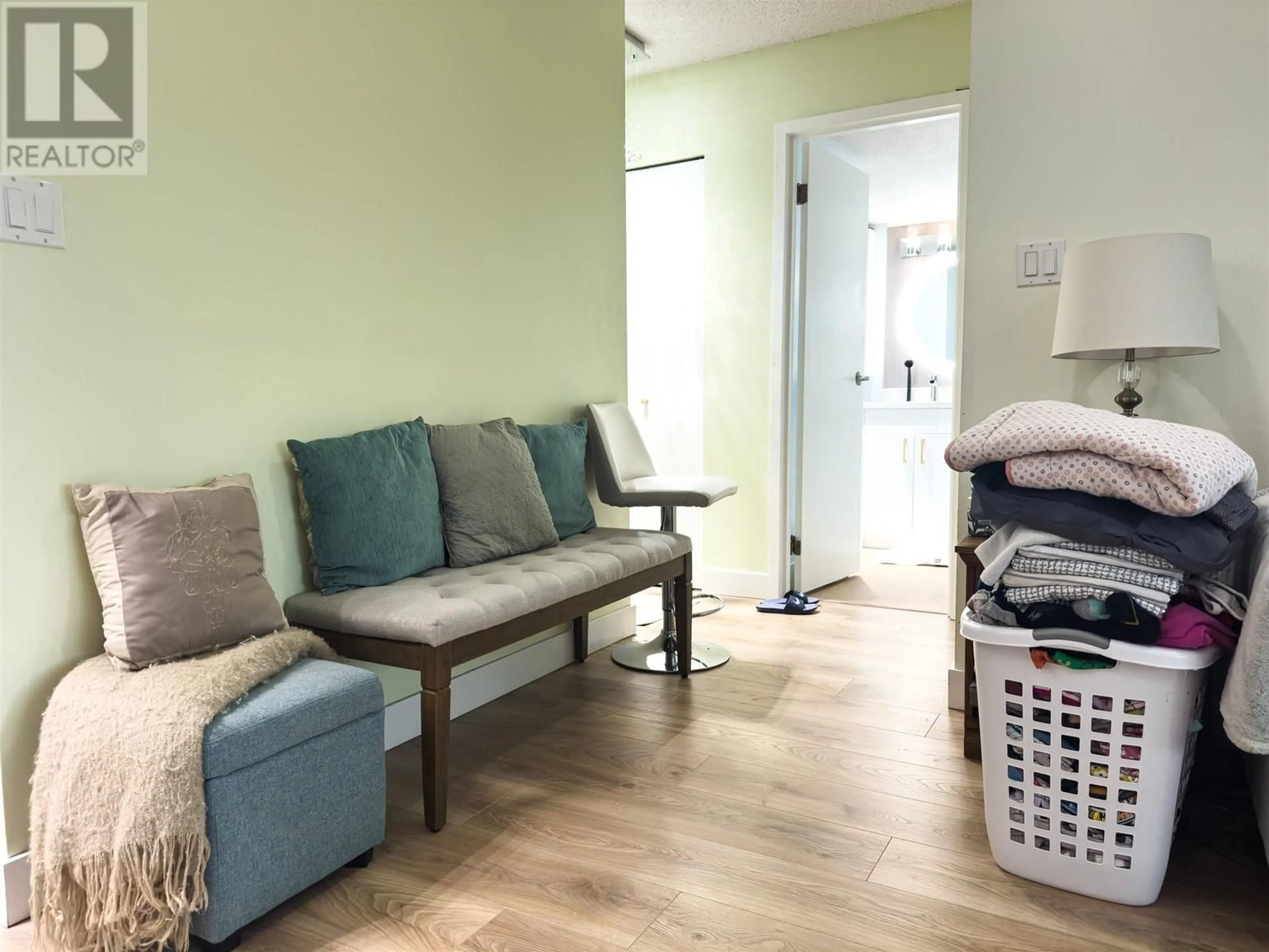 A pic of a room for 204 - 8591 WESTMINSTER HIGHWAY, Richmond British Columbia V6X3E2