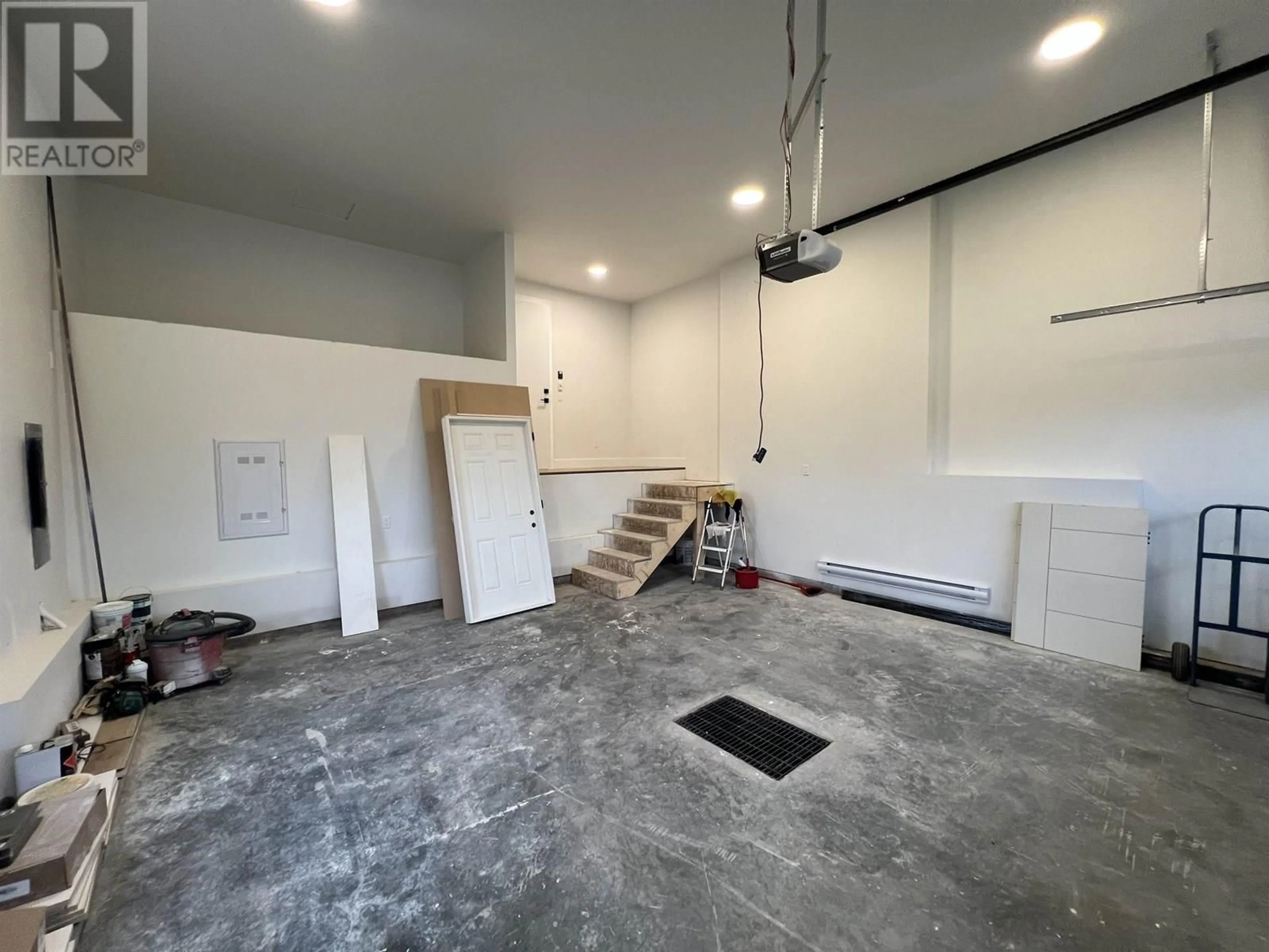 Indoor garage for 10611 111 STREET, Fort St. John British Columbia V1J0L6
