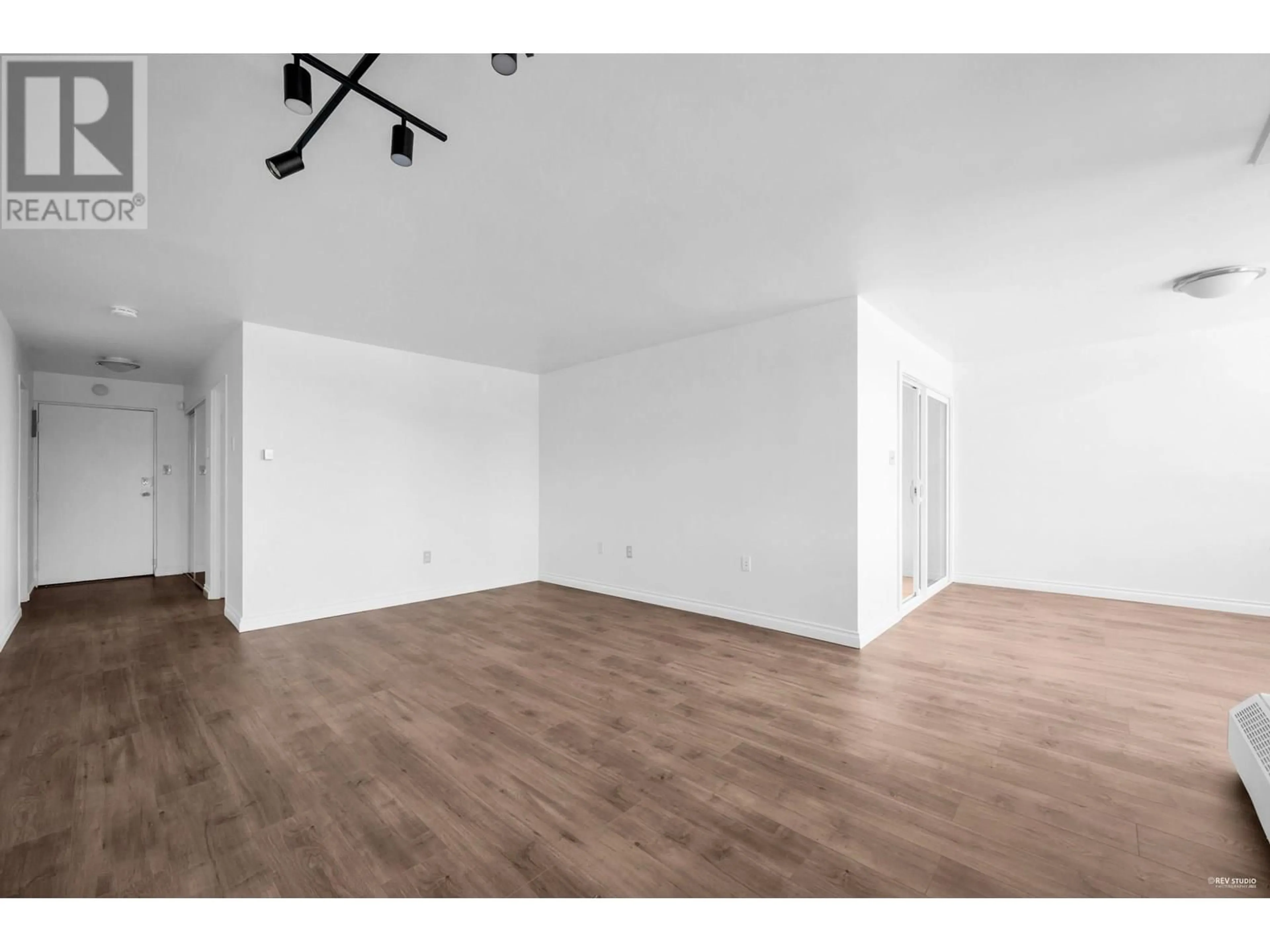 A pic of a room for 509 - 6651 MINORU BOULEVARD, Richmond British Columbia V6Y1Z2