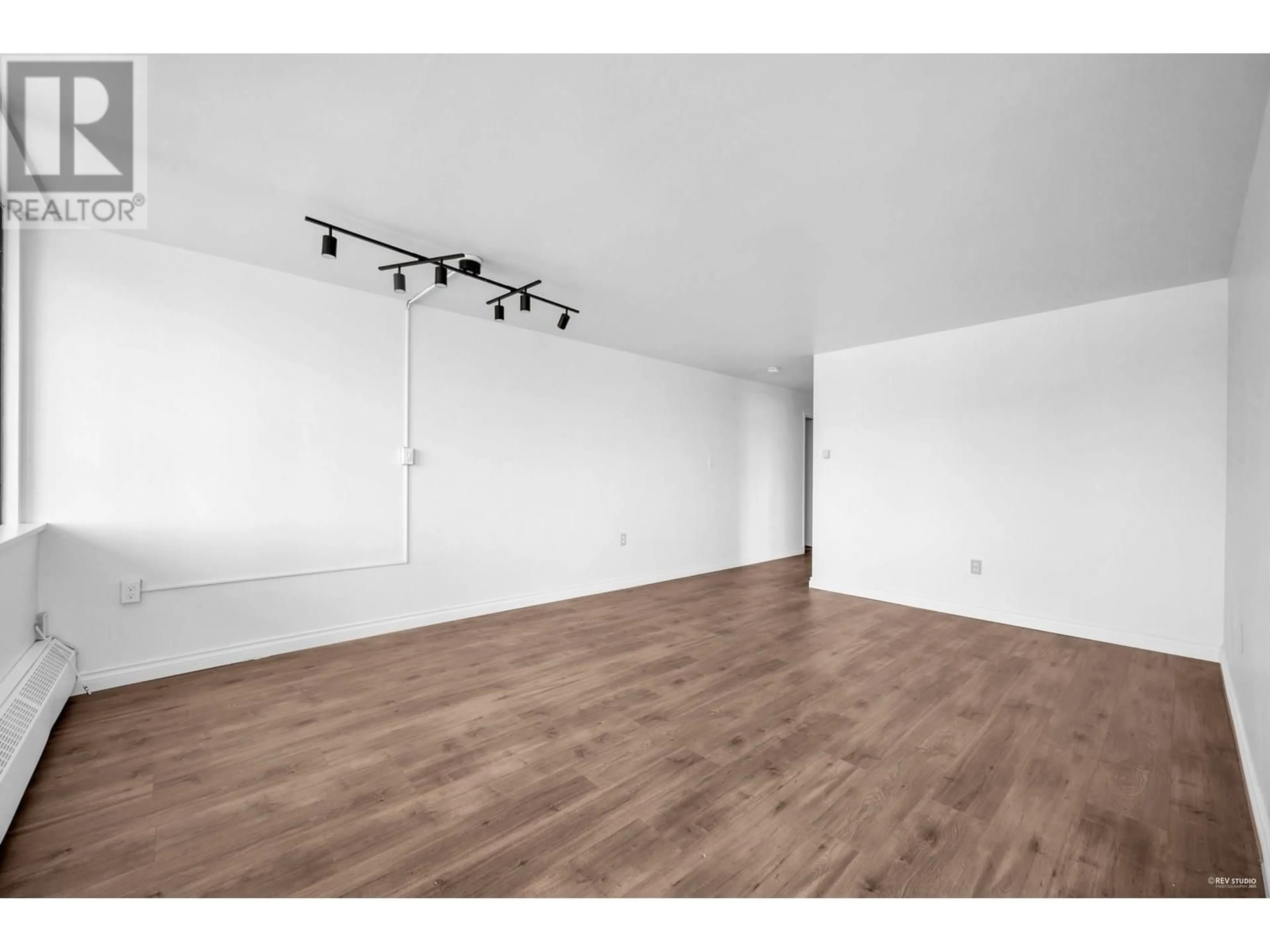 A pic of a room for 509 - 6651 MINORU BOULEVARD, Richmond British Columbia V6Y1Z2
