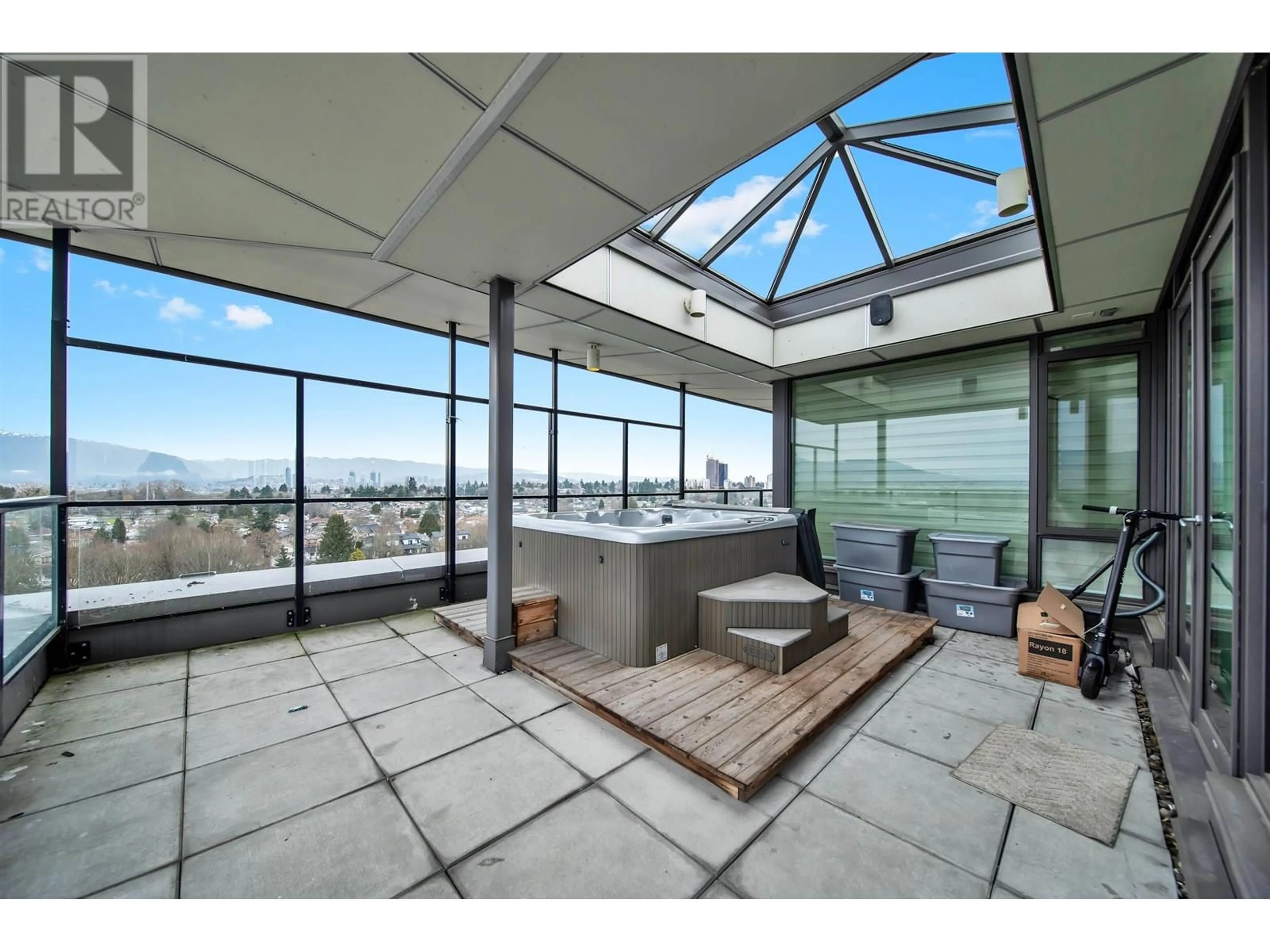 Unknown for PH2 - 2689 KINGSWAY AVENUE, Vancouver British Columbia V5R0C3