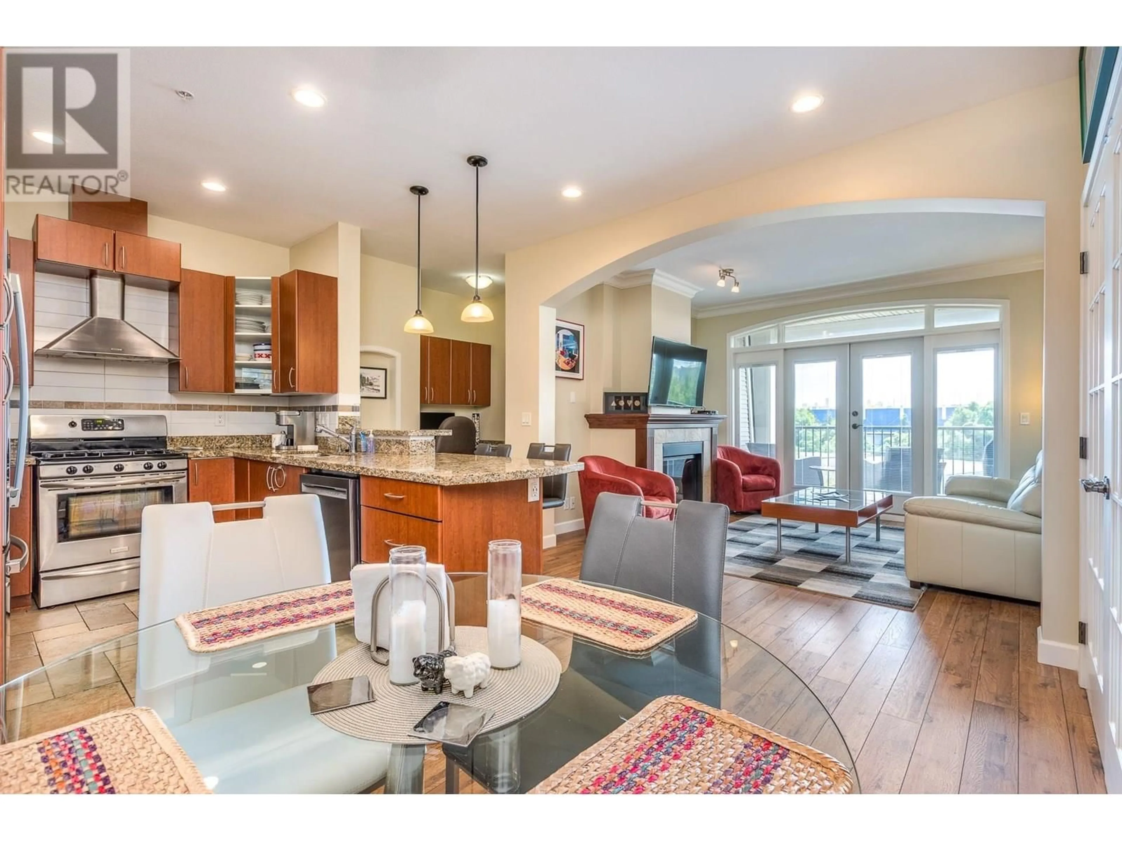 Open concept kitchen, unknown for 307 - 976 ADAIR AVENUE, Coquitlam British Columbia V3K3V2