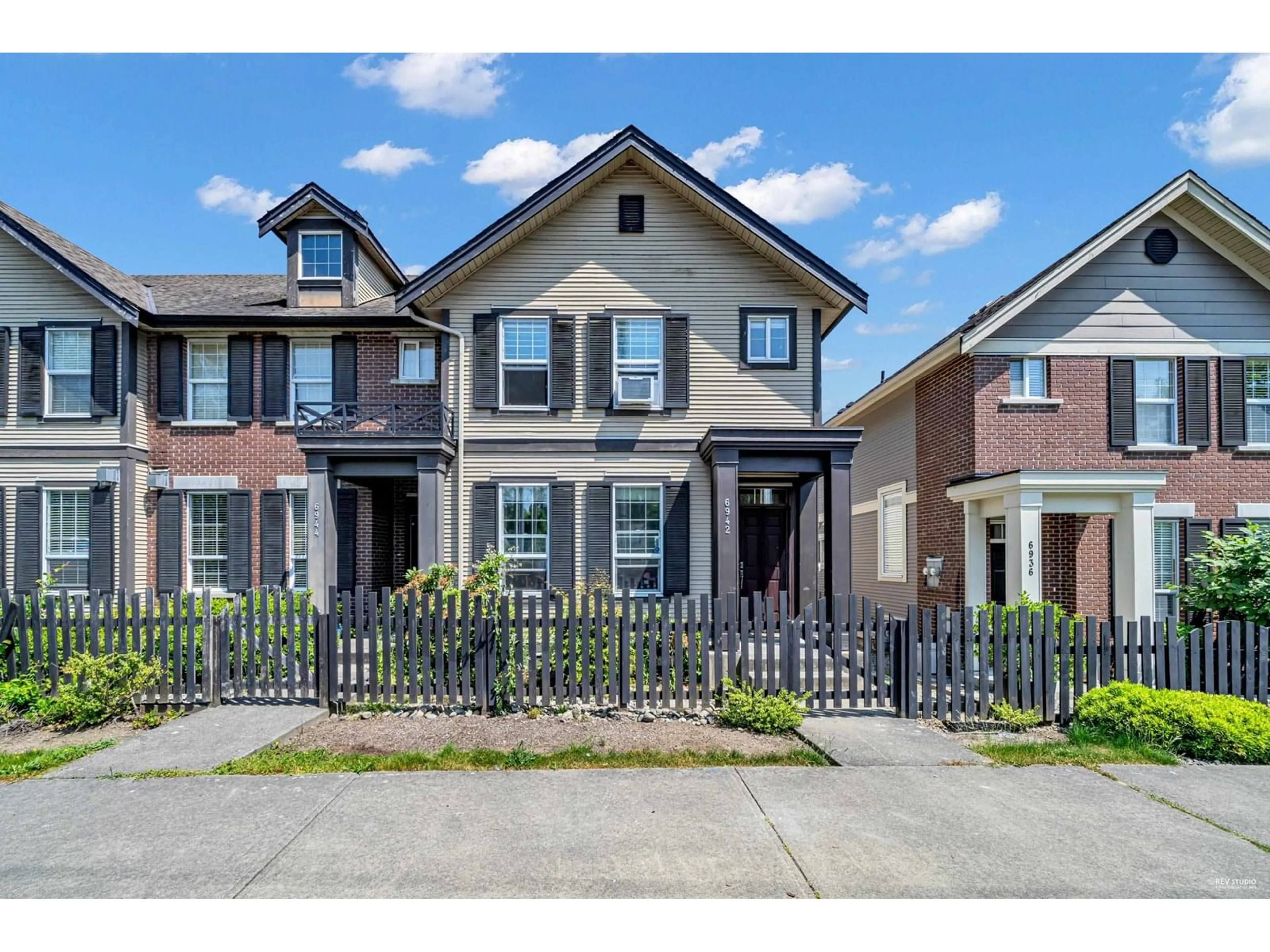 Home with brick exterior material, street for 6942 208, Langley British Columbia V2Y0G1