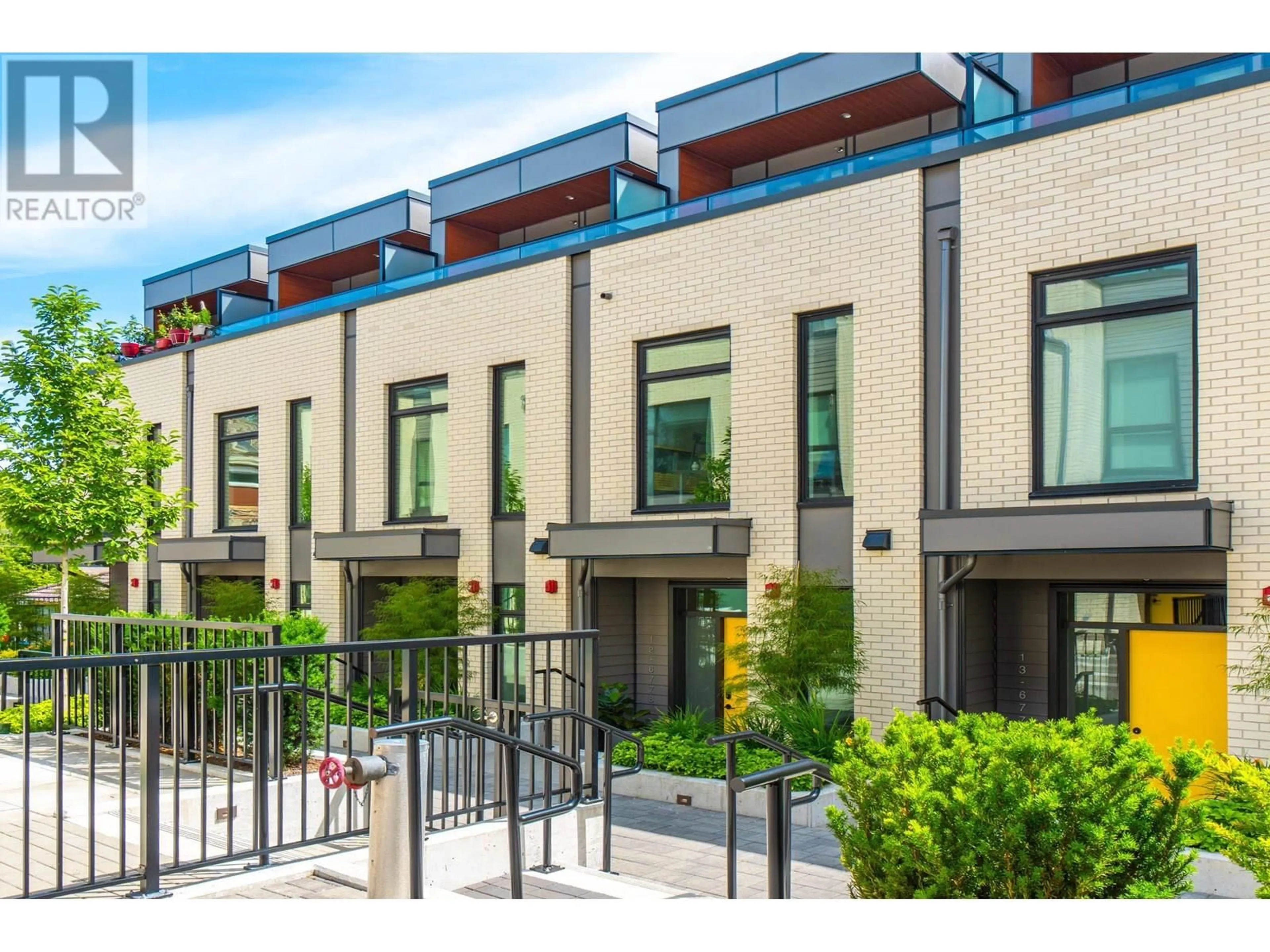 Unknown for 12 - 6778 OAK STREET, Vancouver British Columbia V6P0L2