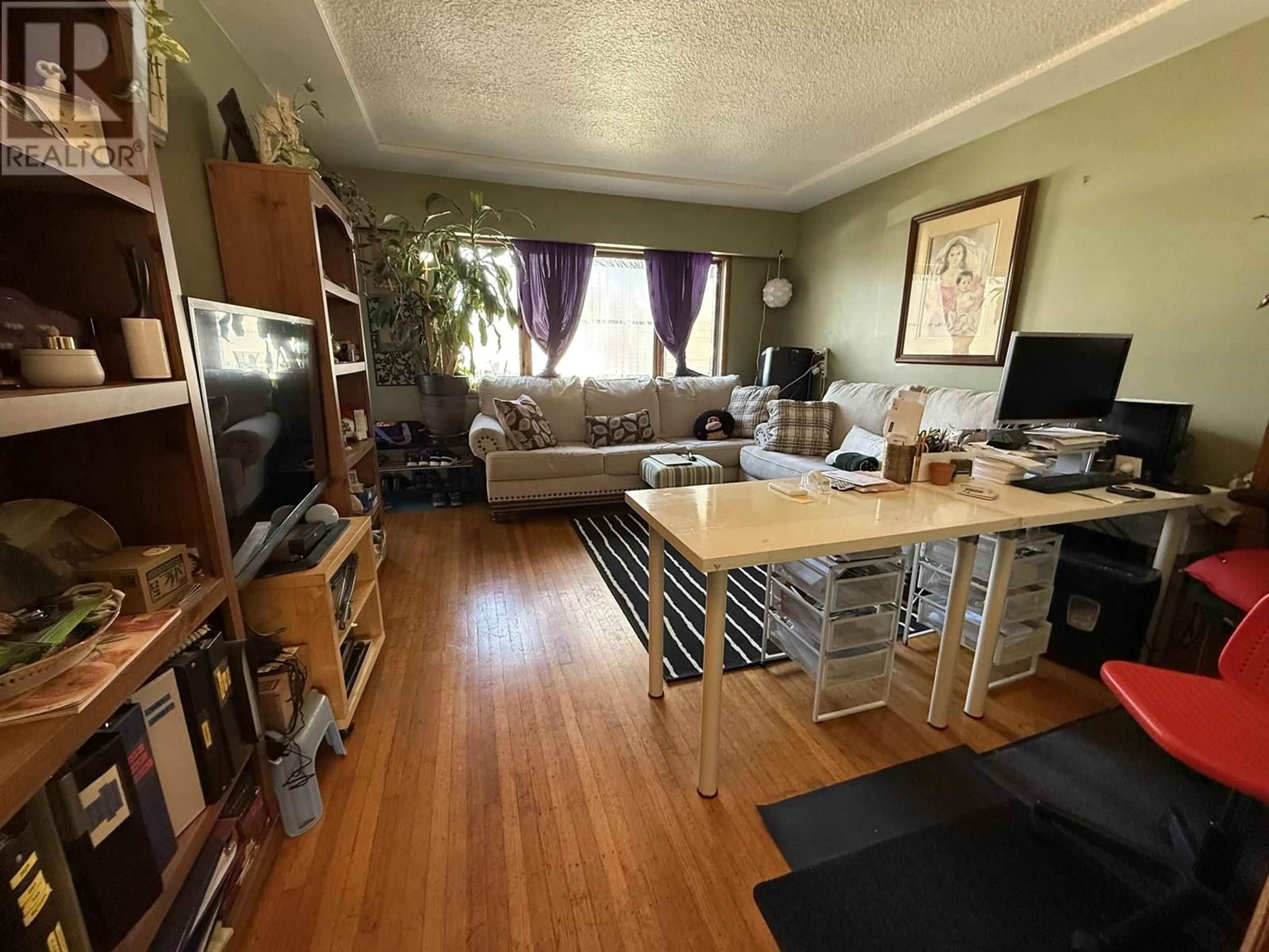 A pic of a room for 2638 WARD STREET, Vancouver British Columbia V5R4S6