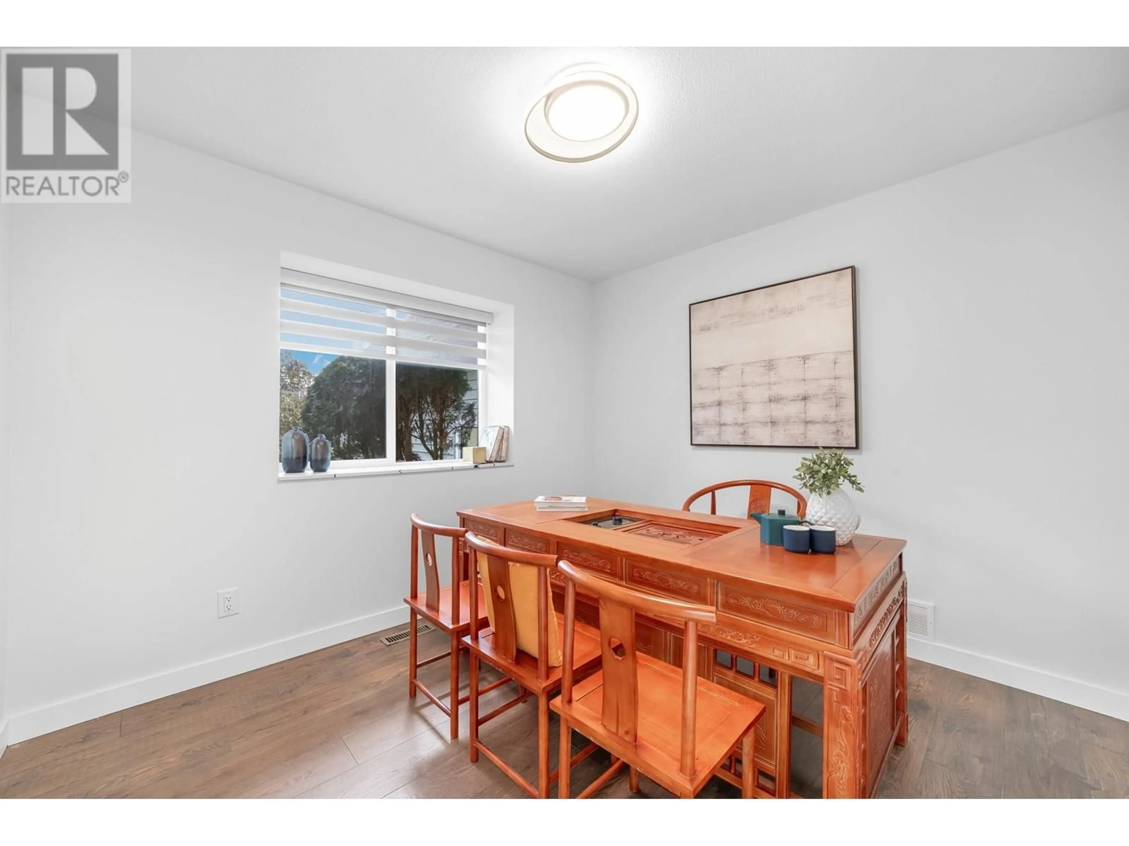 Dining room, wood/laminate floor for 9791 NO. 4 ROAD, Richmond British Columbia V7A2Z2