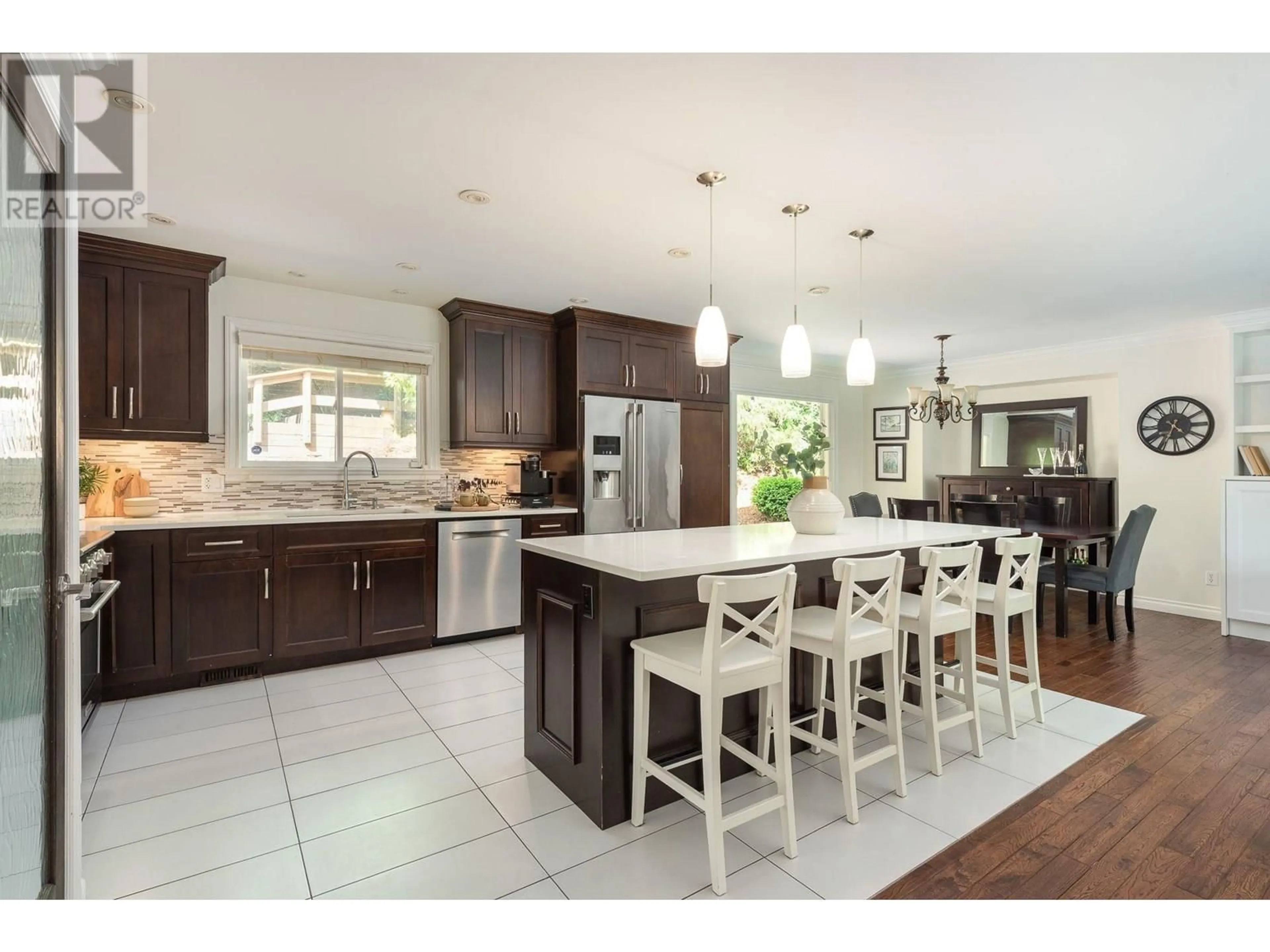 Open concept kitchen, ceramic/tile floor for 9 SYMMES BAY BAY, Port Moody British Columbia V3H3N6