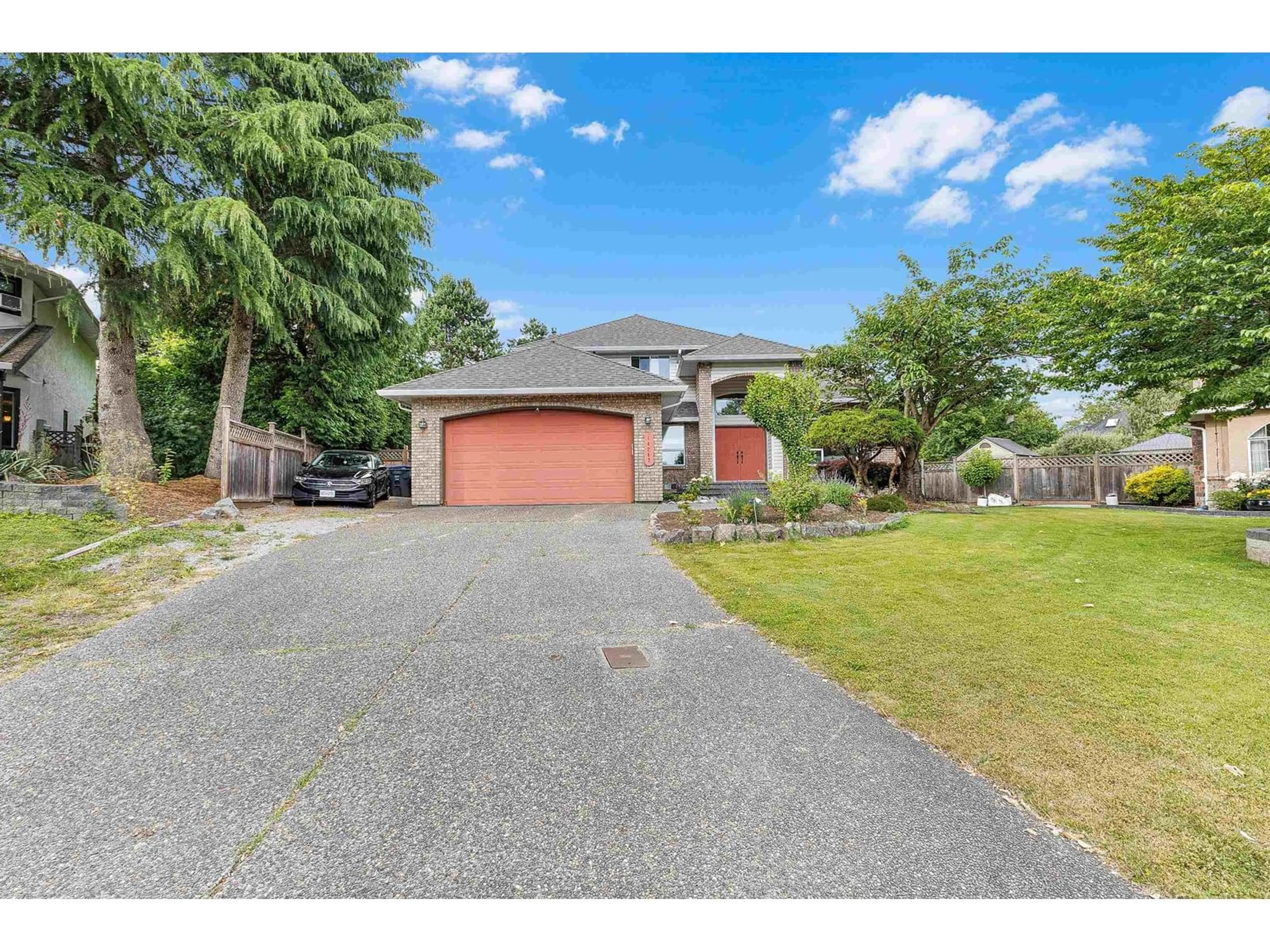 A pic from outside/outdoor area/front of a property/back of a property/a pic from drone, street for 14247 86, Surrey British Columbia V3W0S6