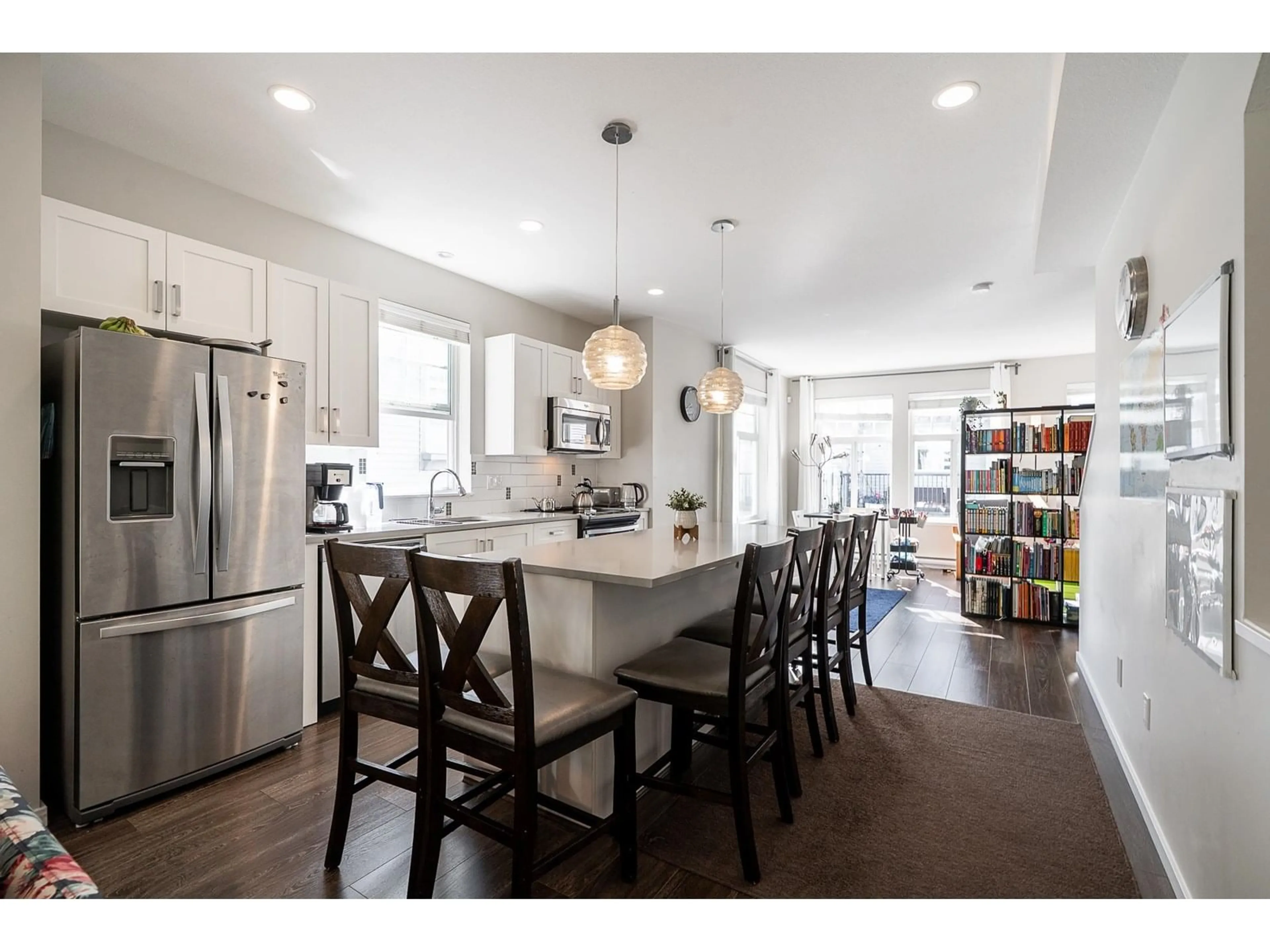 Open concept kitchen, unknown for 62 - 5858 142, Surrey British Columbia V3X0H2