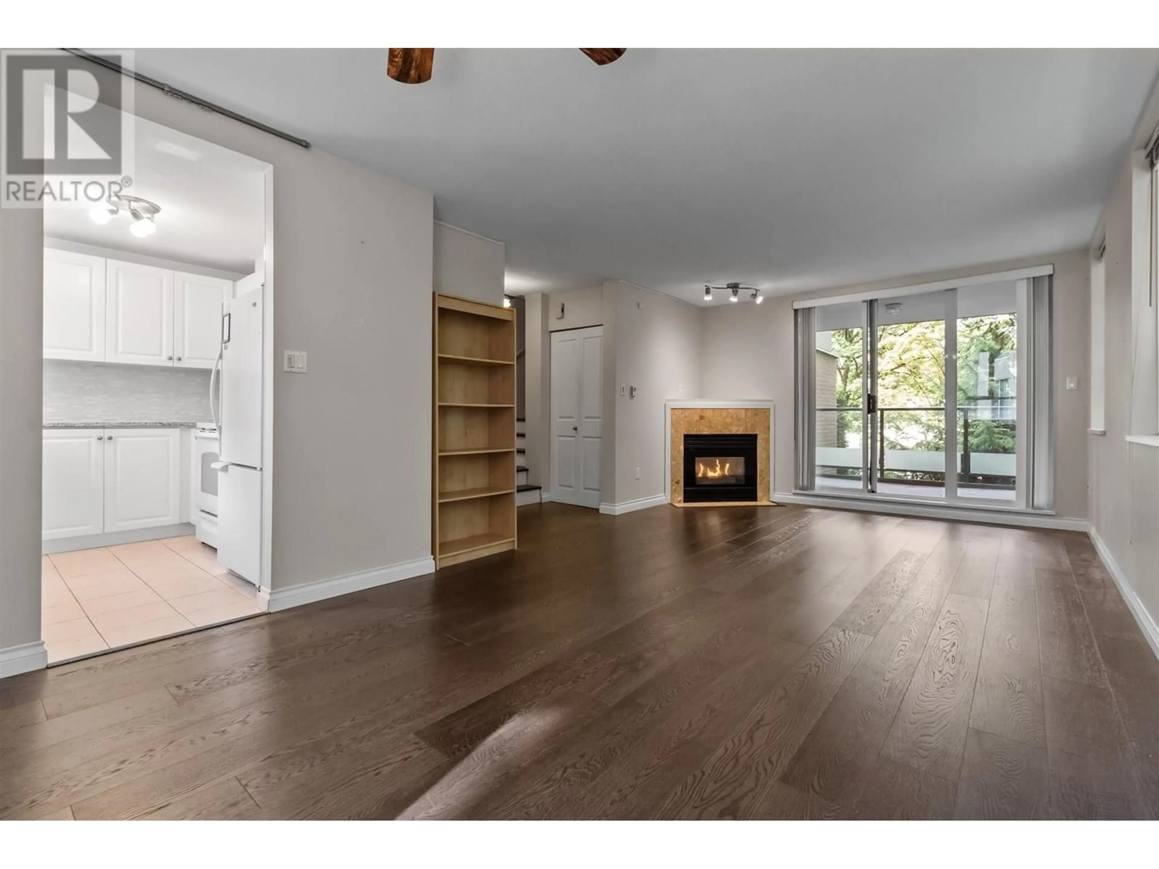 Unknown for 13 - 7077 BERESFORD STREET, Burnaby British Columbia V5E4J5