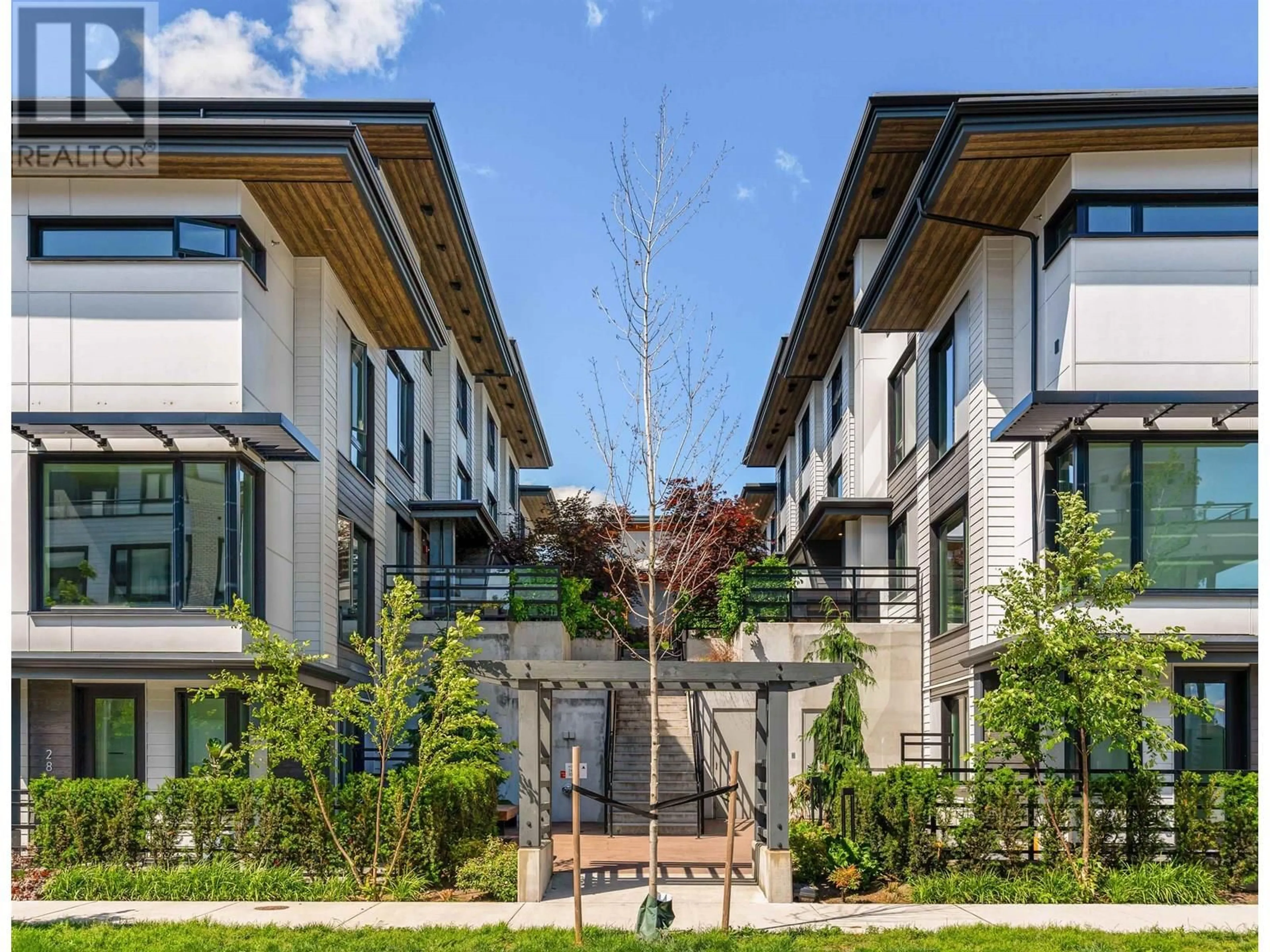 Unknown for 26 - 528 2ND STREET, North Vancouver British Columbia V7L0G8
