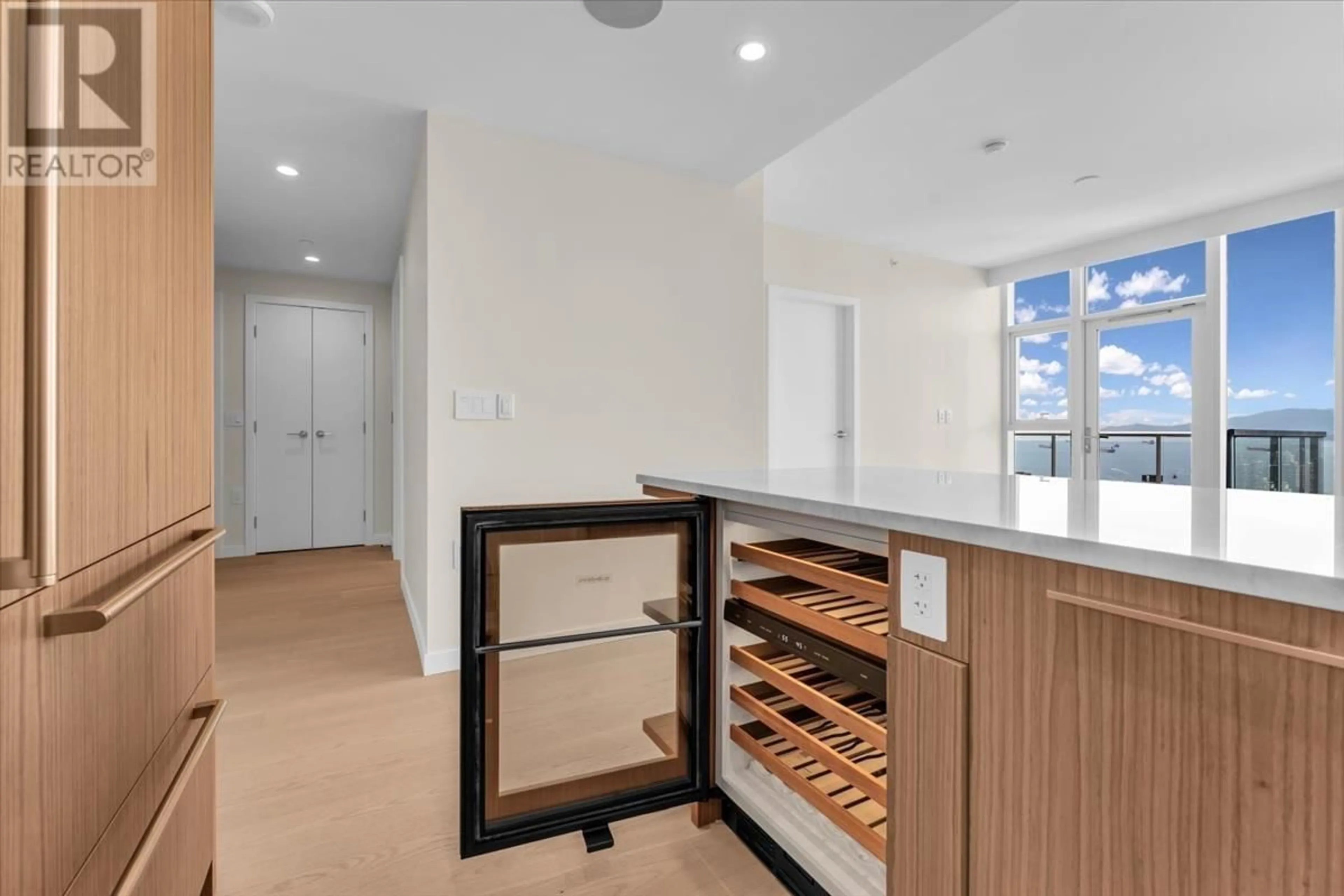 Unknown for 3405 - 1335 HOWE STREET, Vancouver British Columbia V6Z0H1