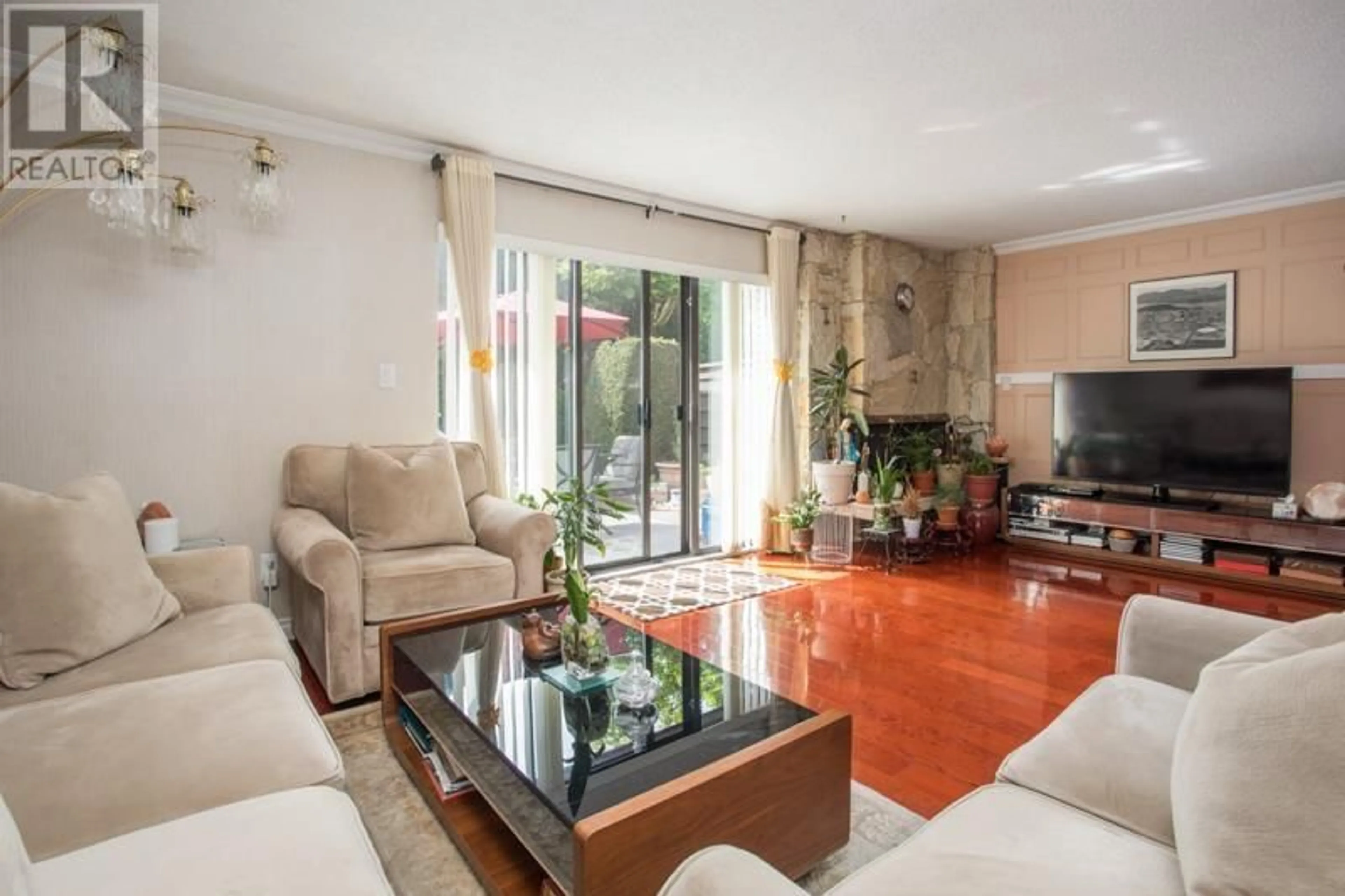 Living room with furniture, unknown for 76 - 8111 SAUNDERS ROAD, Richmond British Columbia V7A4L9