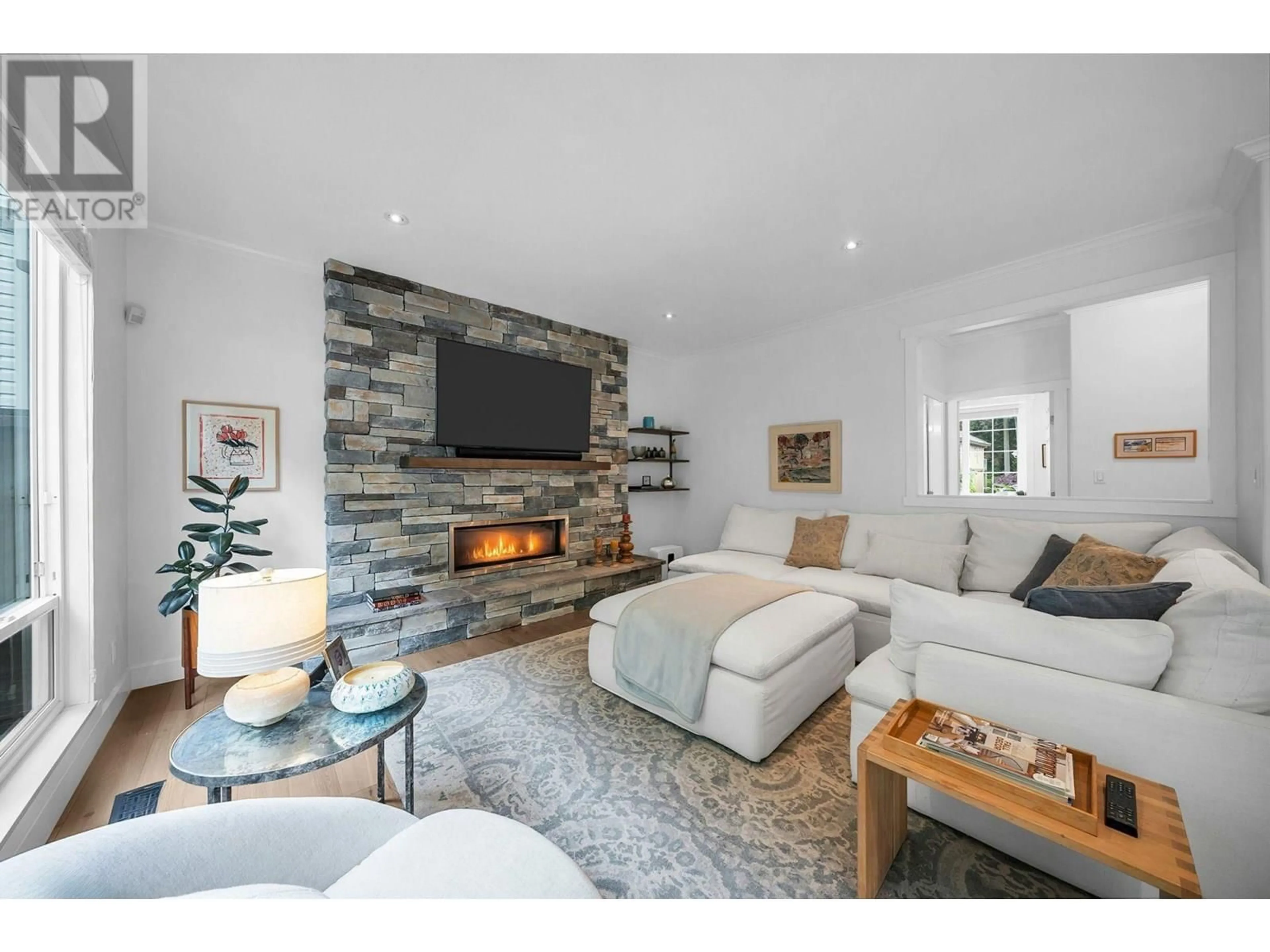 Living room with furniture, unknown for 1742 SUGARPINE COURT, Coquitlam British Columbia V3E3E4
