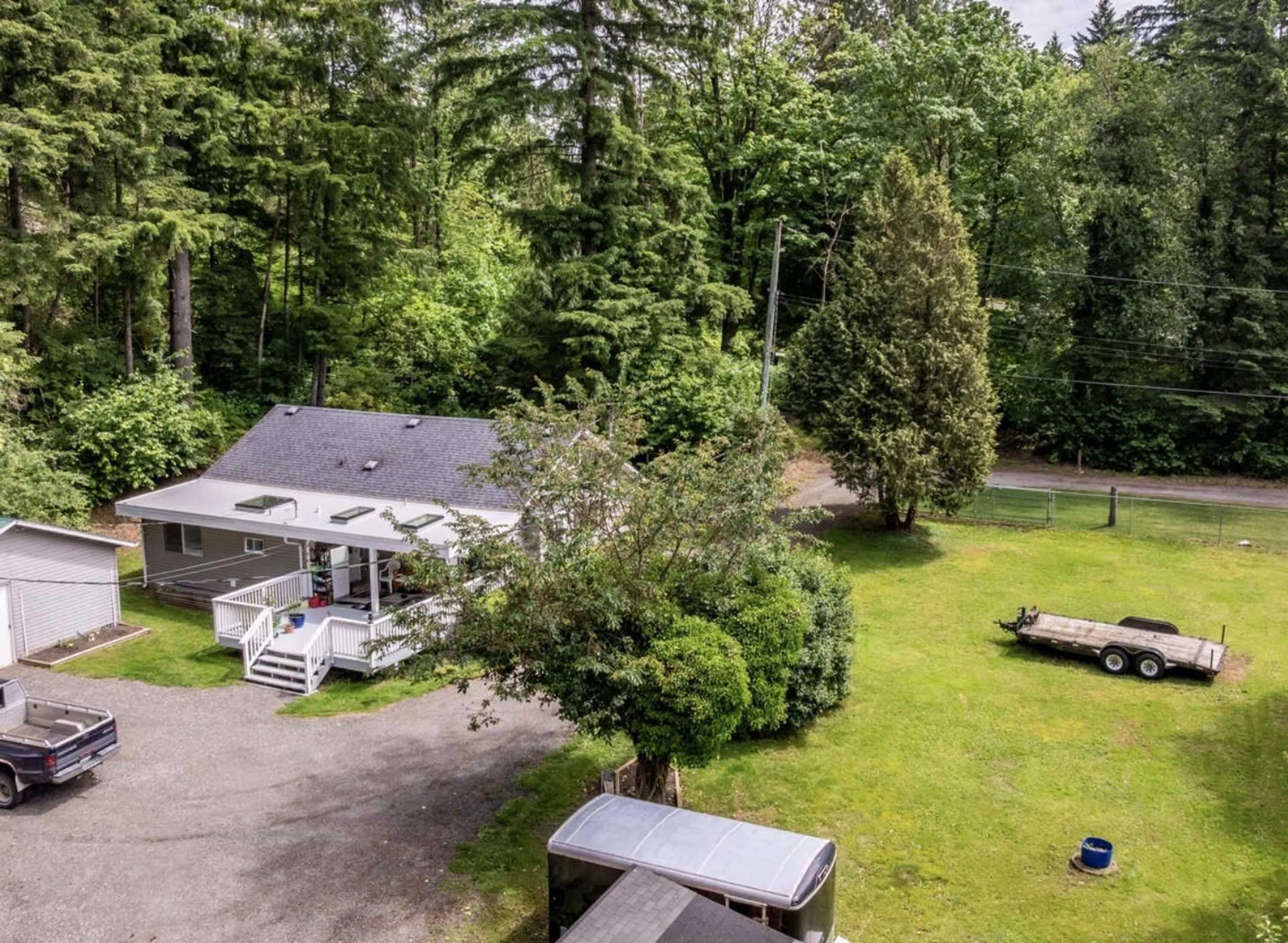 A pic from outside/outdoor area/front of a property/back of a property/a pic from drone, forest/trees view for 10273 PARKE, Mission British Columbia V0M1G0
