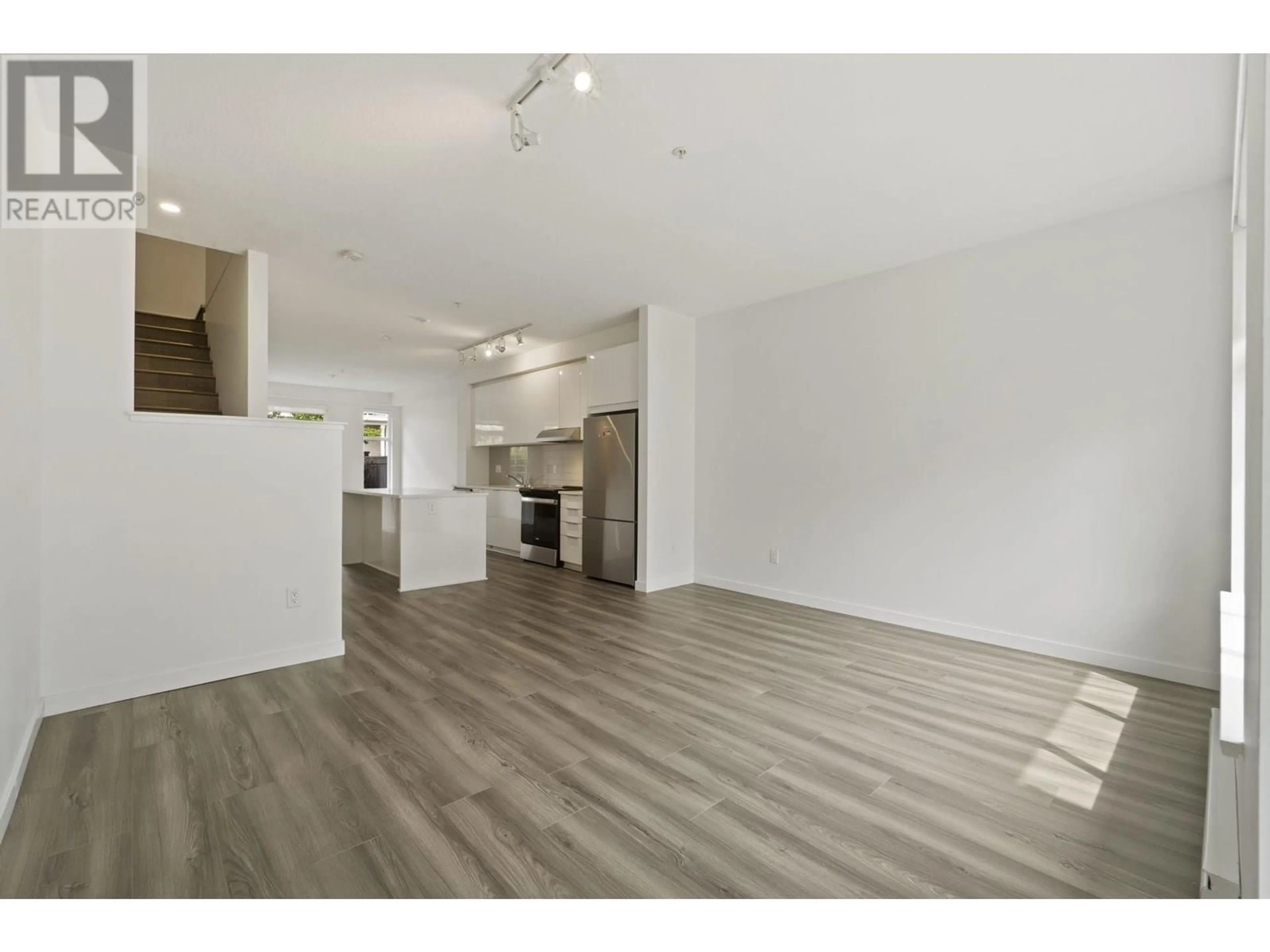 A pic of a room for 1034 - 11280 PAZARENA PLACE, Maple Ridge British Columbia V2X9H8