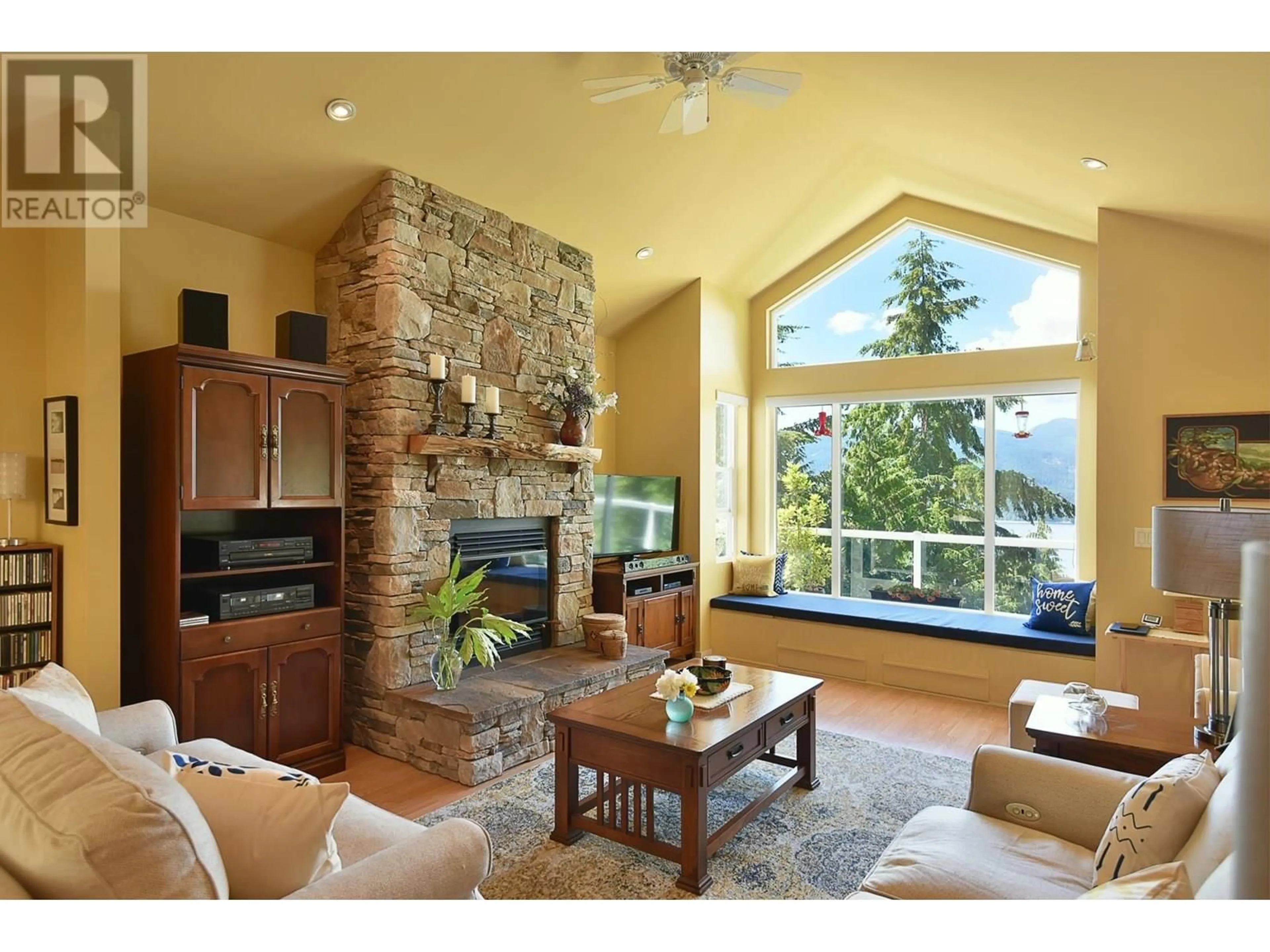 Living room with furniture, unknown for 5870 SKOOKUMCHUK ROAD, Sechelt British Columbia V7Z0P3