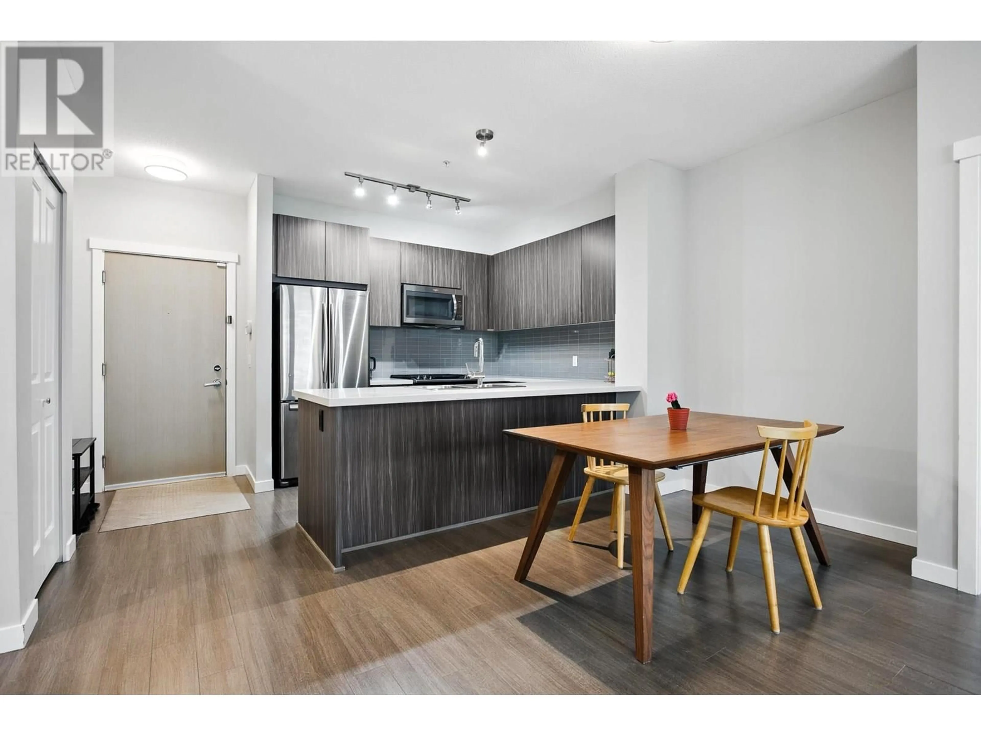 Unknown for 104 - 607 COTTONWOOD AVENUE, Coquitlam British Columbia V3J0H1