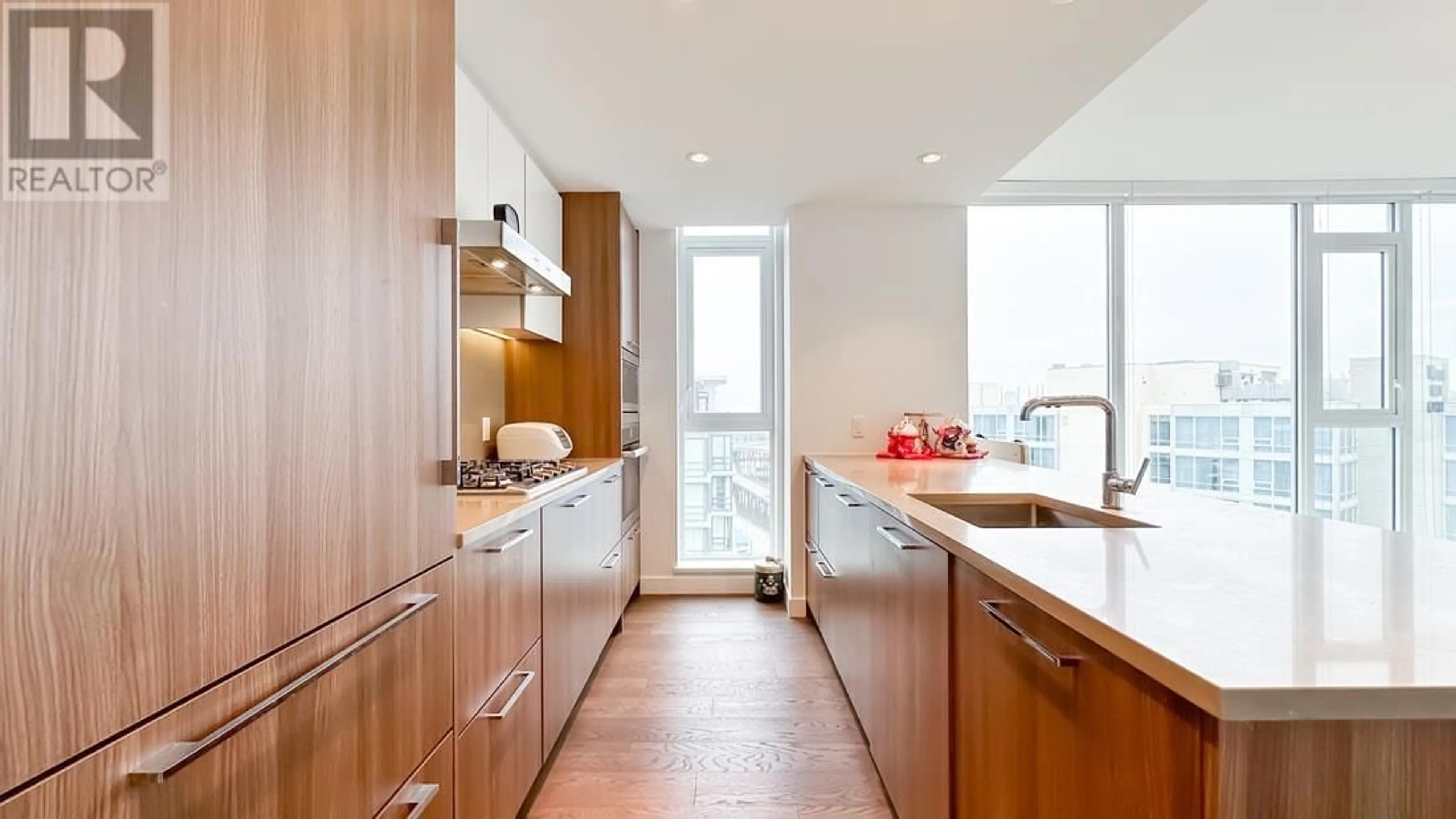 Contemporary kitchen, unknown for 1702 - 3200 CORVETTE WAY, Richmond British Columbia V6X0T8