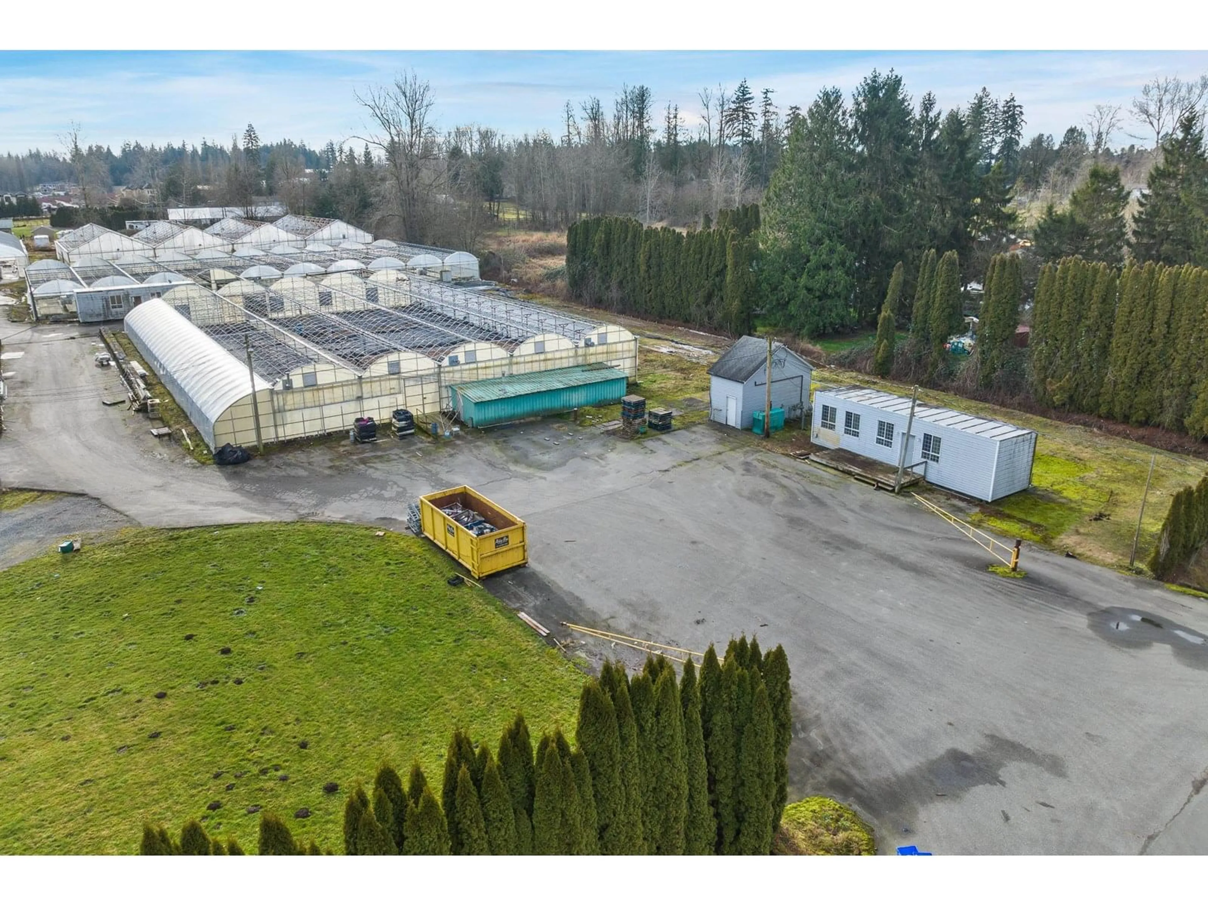 A pic from outside/outdoor area/front of a property/back of a property/a pic from drone, building for 25794 38, Langley British Columbia V4W2R4