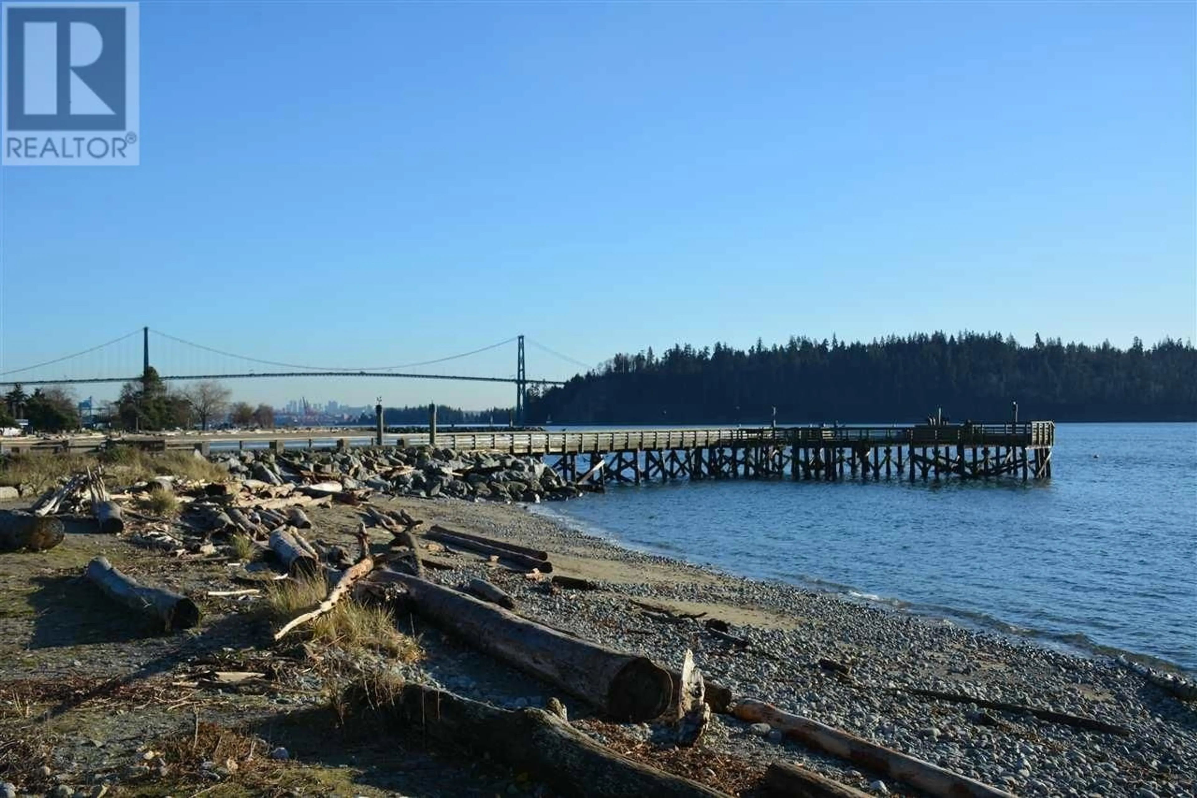 Blurry image for 306 - 1331 MARINE DRIVE, West Vancouver British Columbia V7T1B6