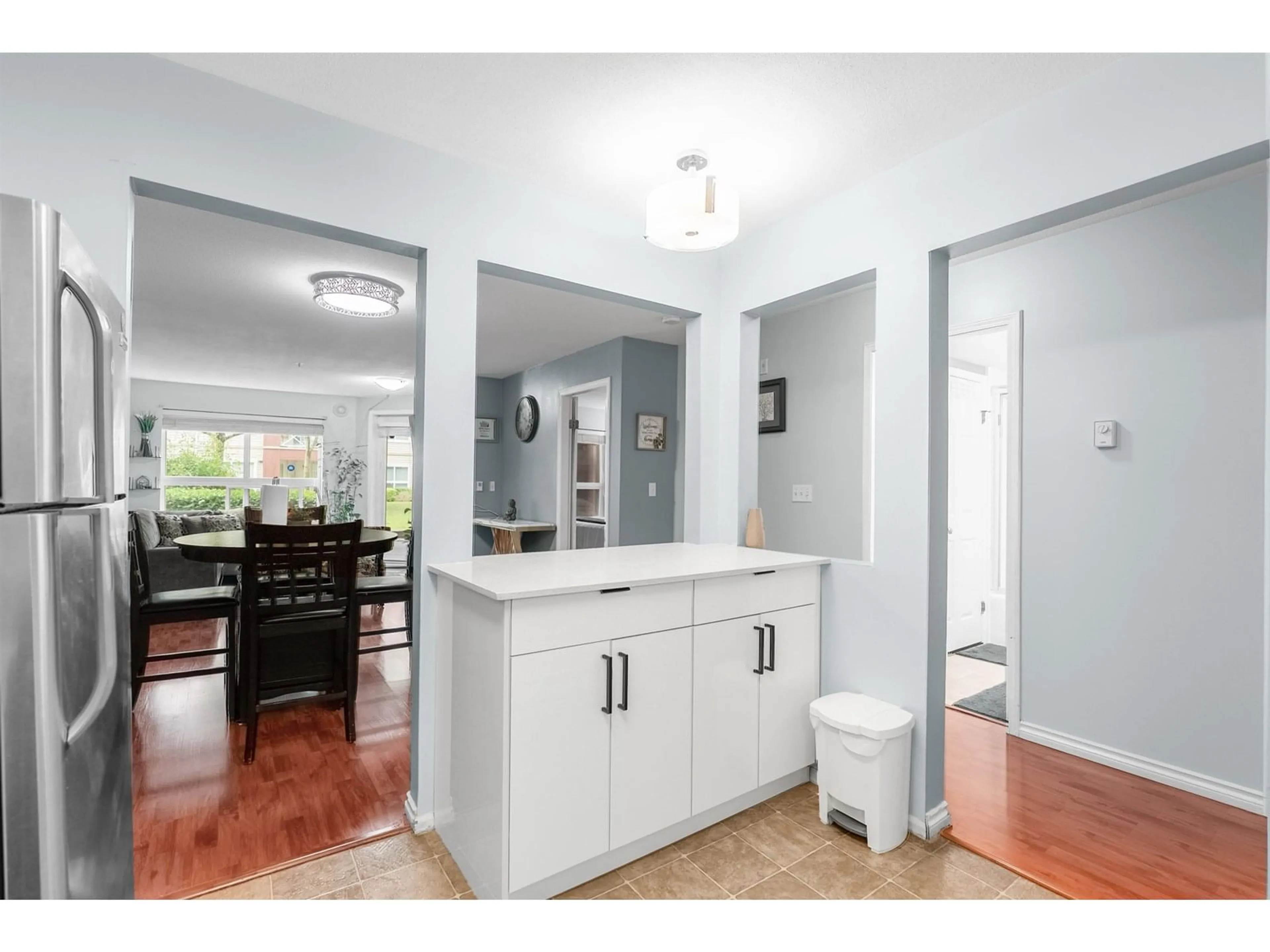 Open concept kitchen, unknown for 128 - 8068 120A, Surrey British Columbia V3W3P3