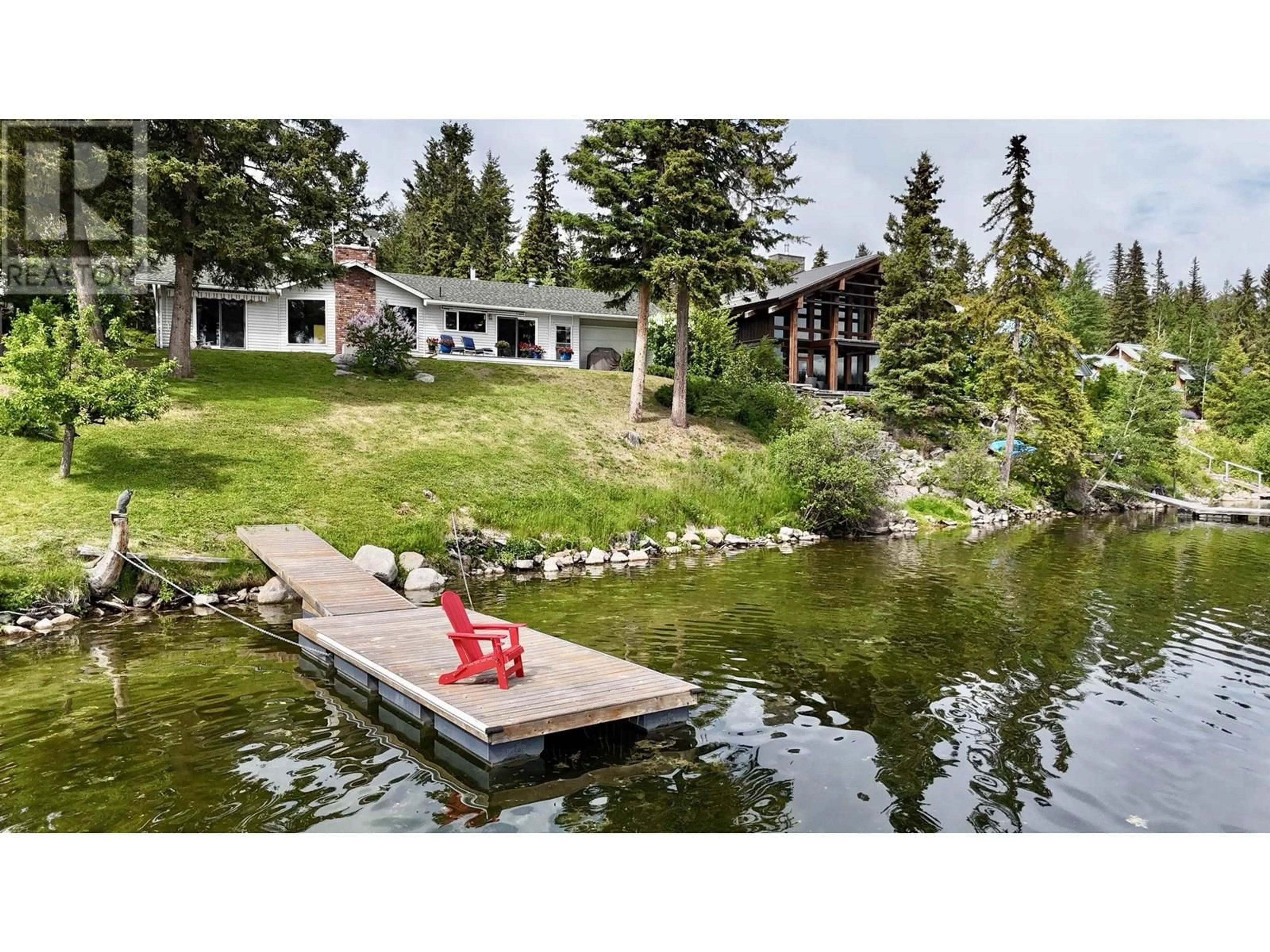 Patio, water/lake/river/ocean view for 5716 MEADE ROAD, Lac La Hache British Columbia V0K1M0
