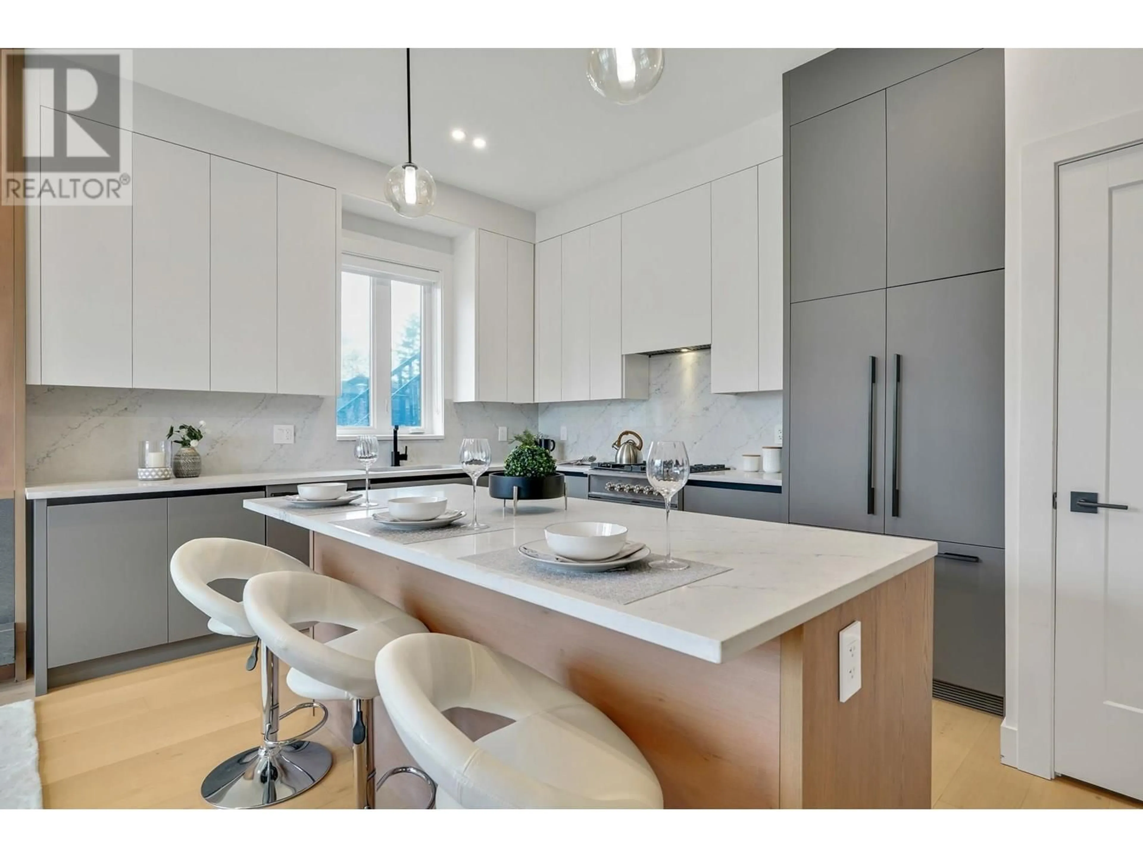 Contemporary kitchen, unknown for 785 SKEENA STREET, Vancouver British Columbia V5K4P4
