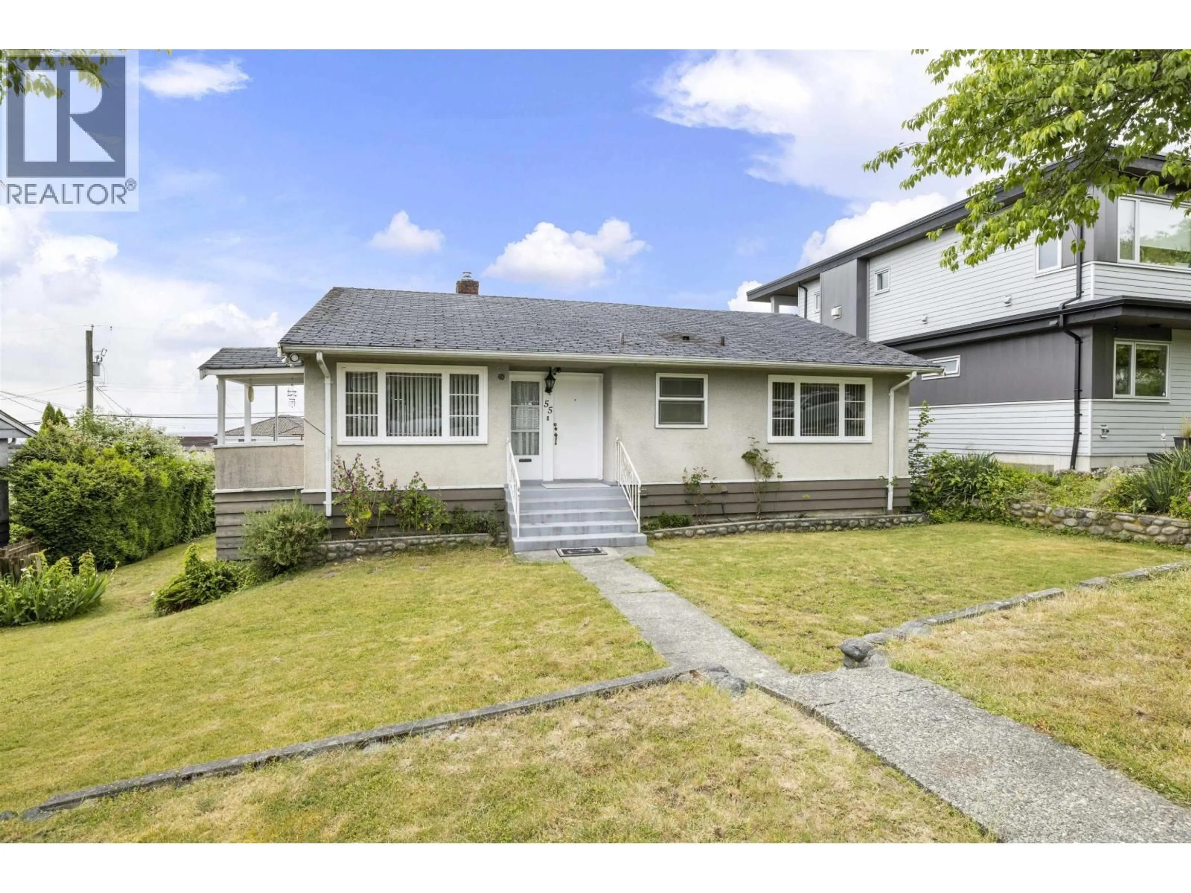 Home with vinyl exterior material, street for 55 SPRINGER AVENUE, Burnaby British Columbia V5B1H3