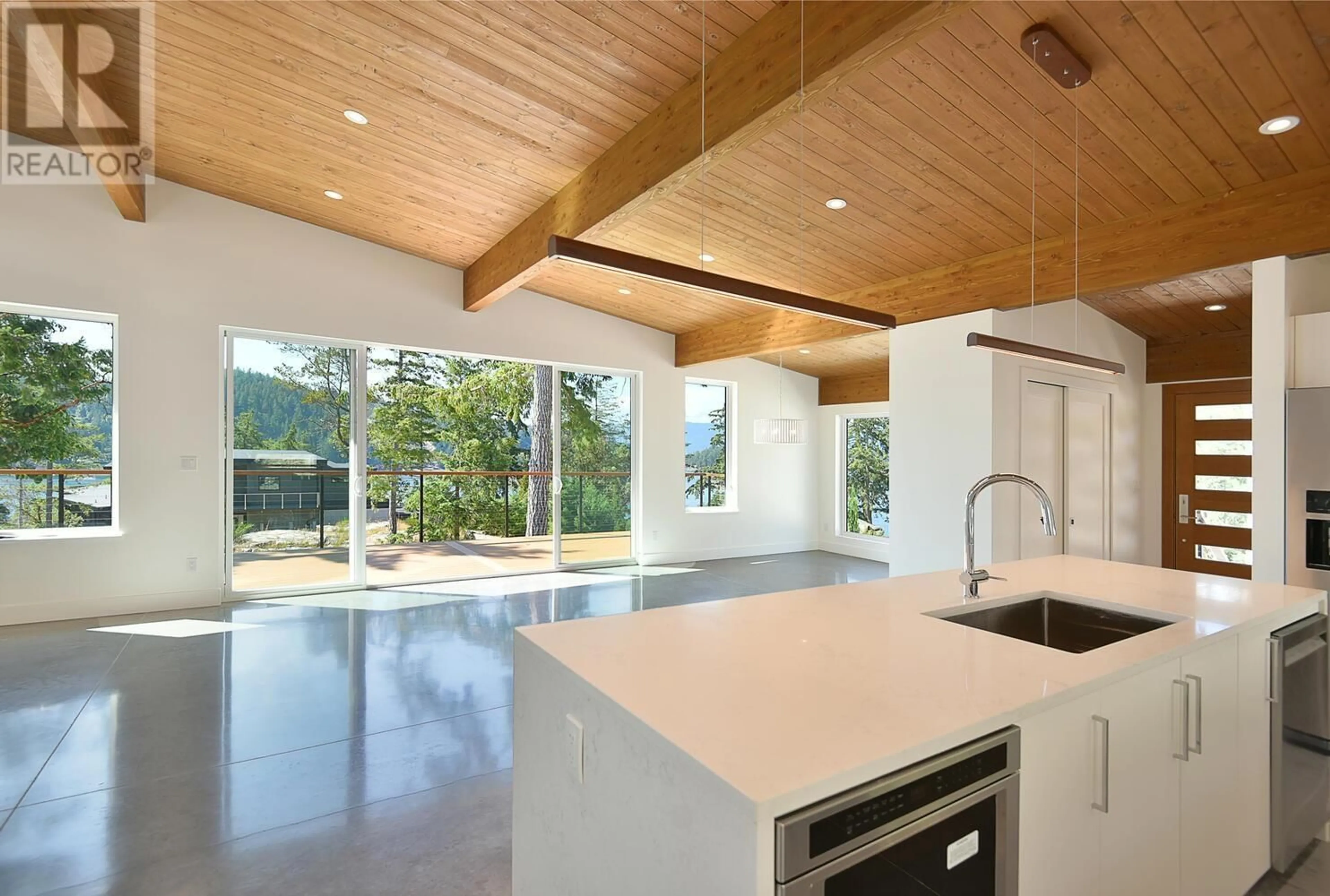 Open concept kitchen, unknown for 13246 PINEHAVEN HEIGHTS, Garden Bay British Columbia V0N1S1