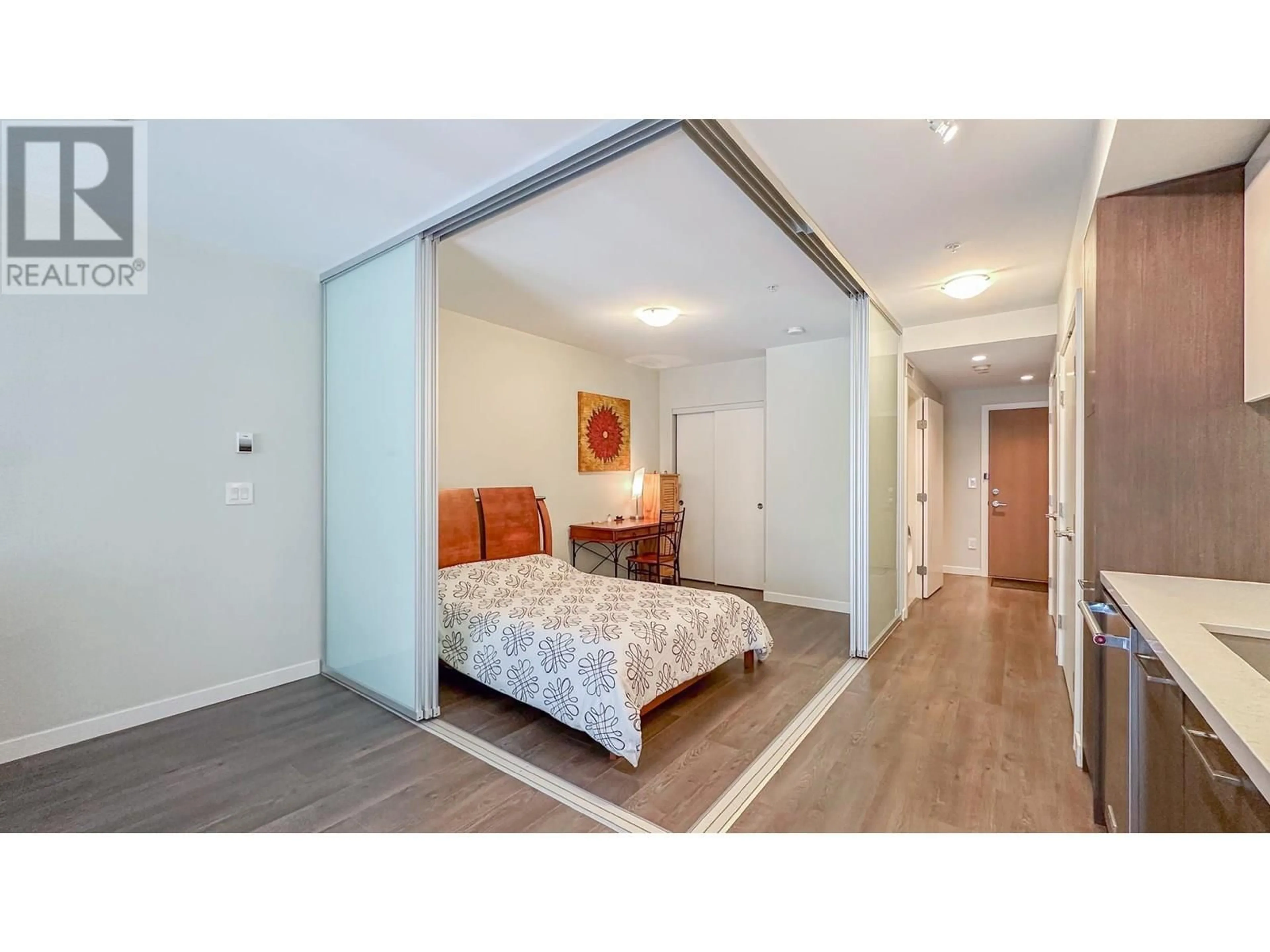 Unknown for 503 - 384 1ST AVENUE, Vancouver British Columbia V5T0G5