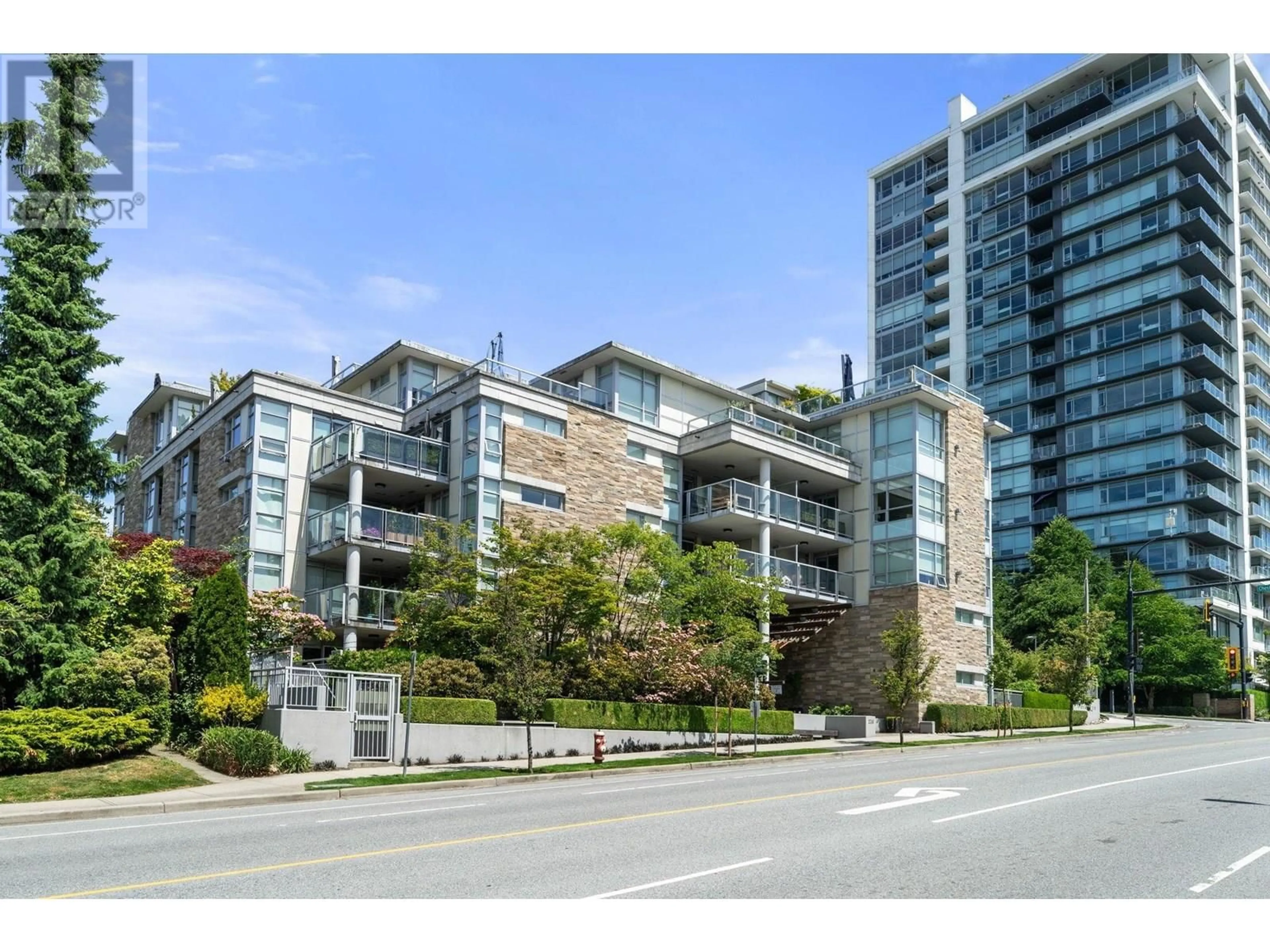 Unknown for 501 - 210 13TH STREET, North Vancouver British Columbia V7M1N7