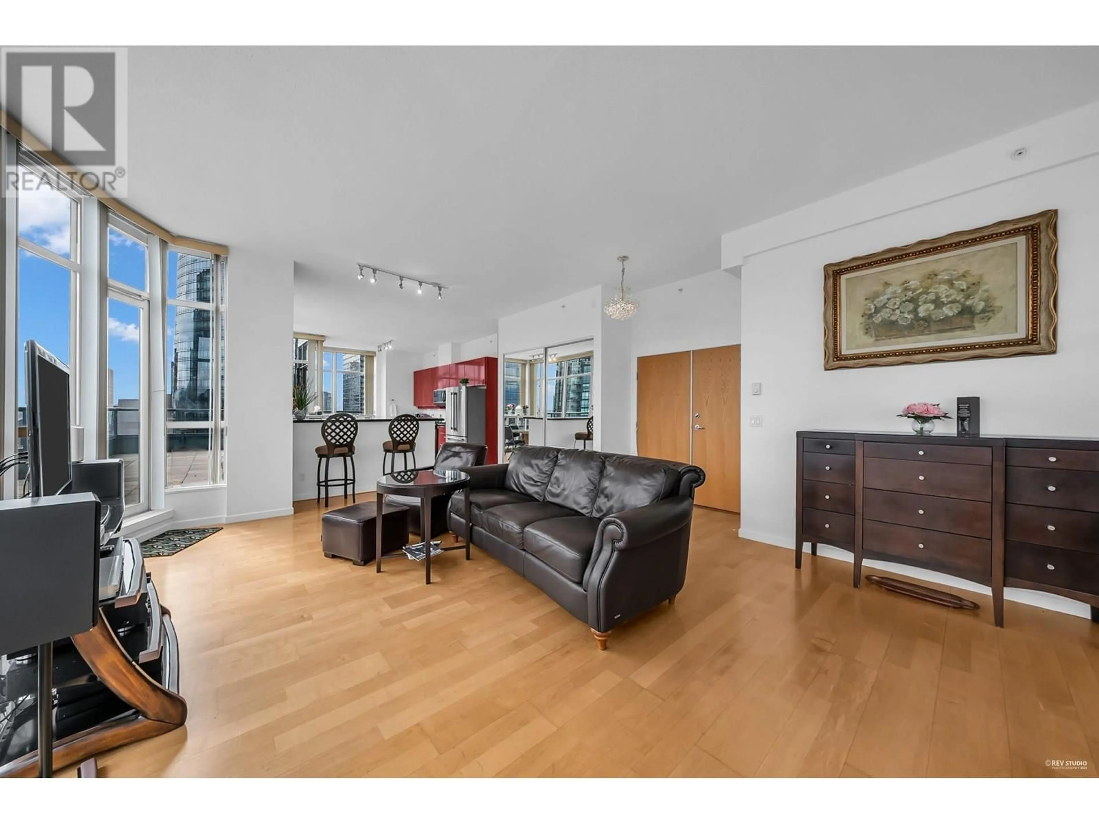 Unknown for 3402 - 1239 GEORGIA STREET, Vancouver British Columbia V6E4R8