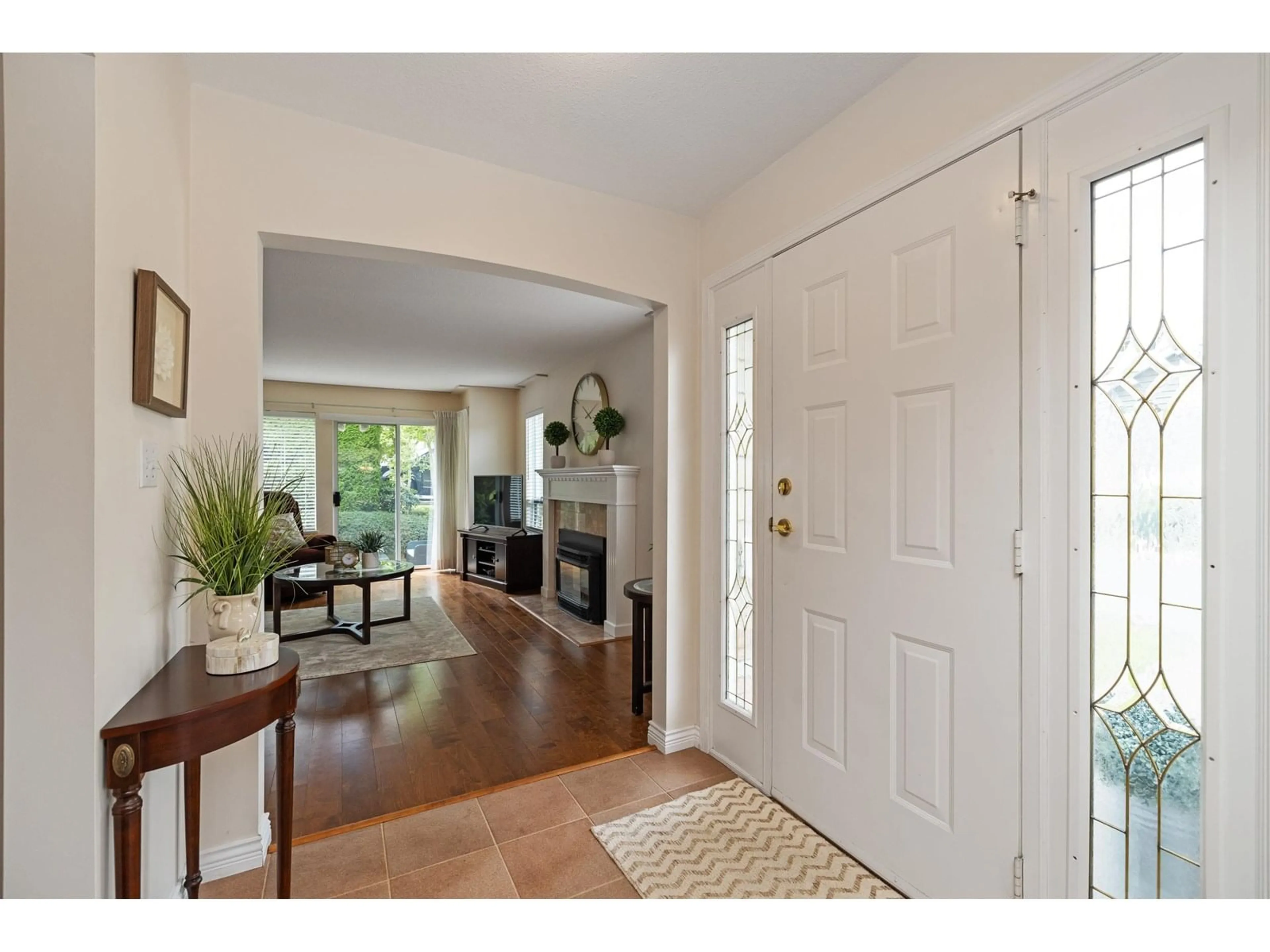 Indoor entryway for 61 - 21848 50, Langley British Columbia V3A8A9